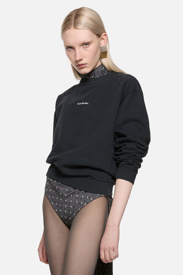 FN-WN-SWEA000130, Black