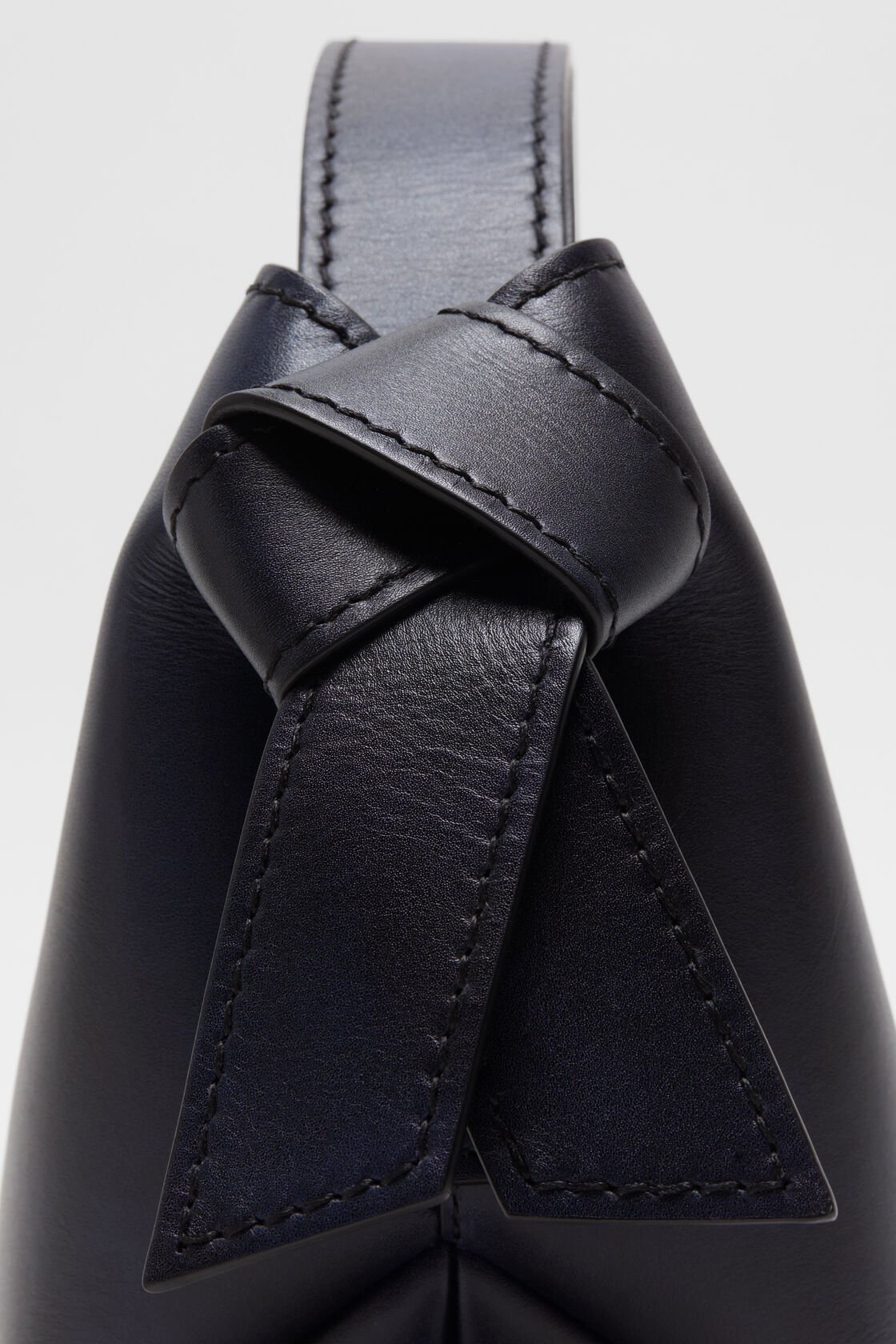 Musubi mini shoulder bag, Navy blue, 2000x