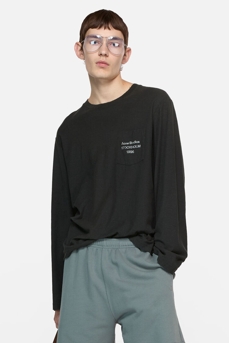 FN-UX-TSHI000237, Faded black