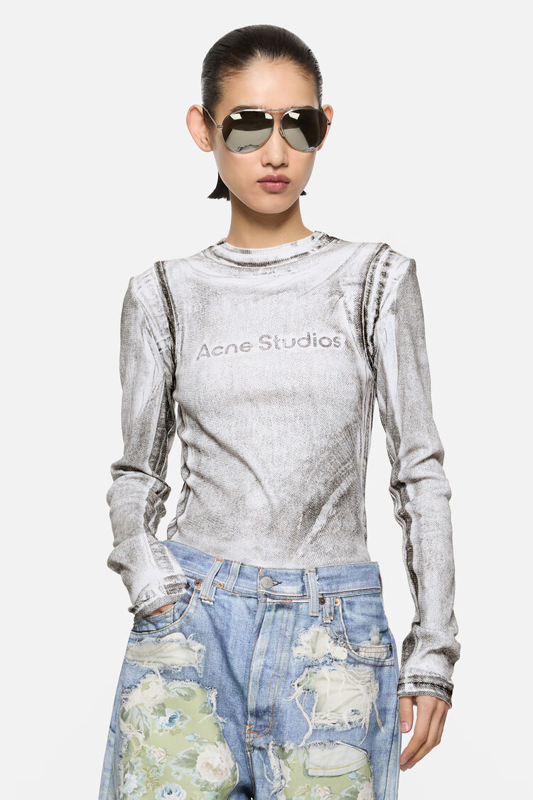 FN-WN-TSHI000866, Black/white