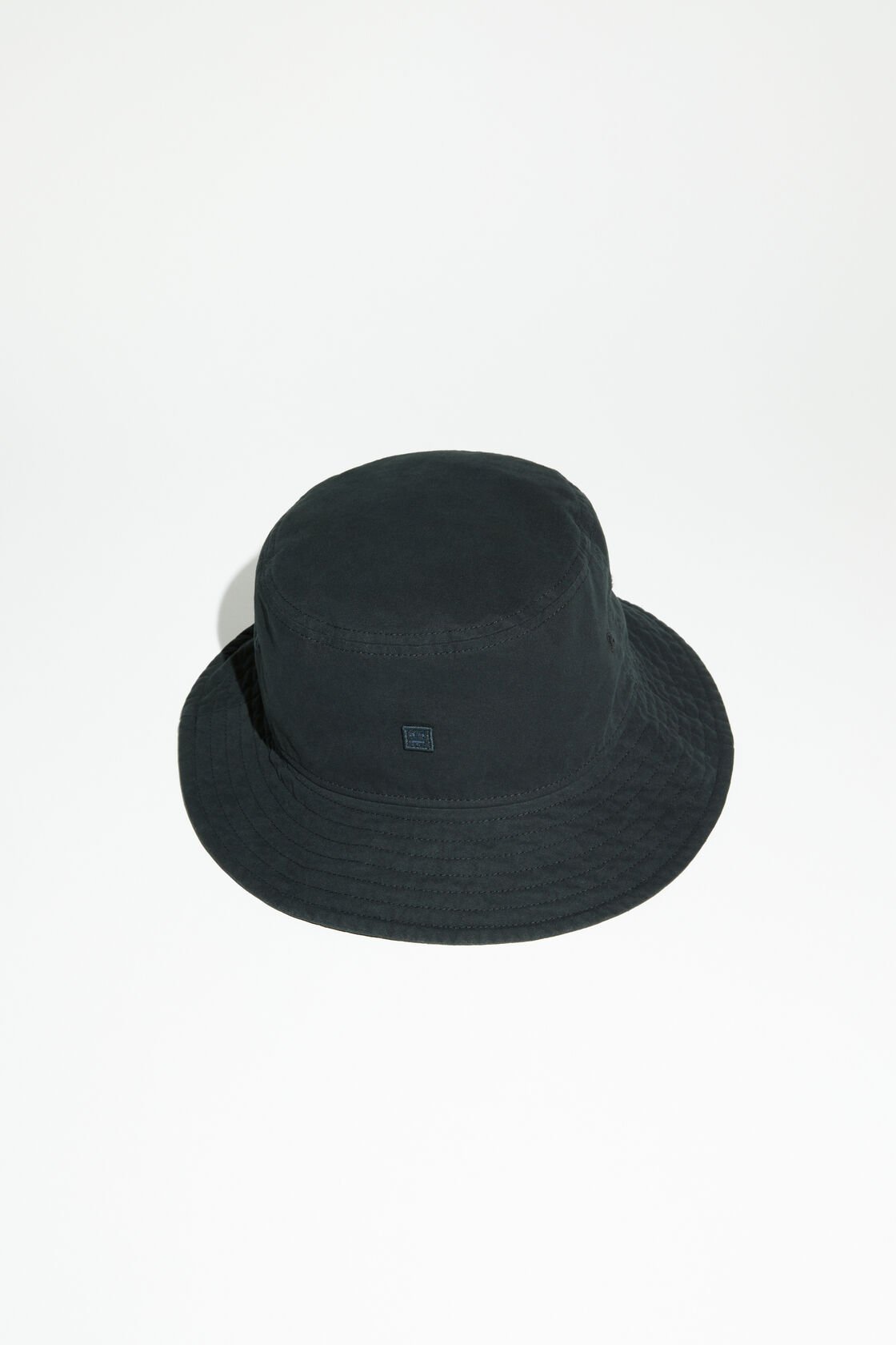 Micro face patch bucket hat, Black, 2000x