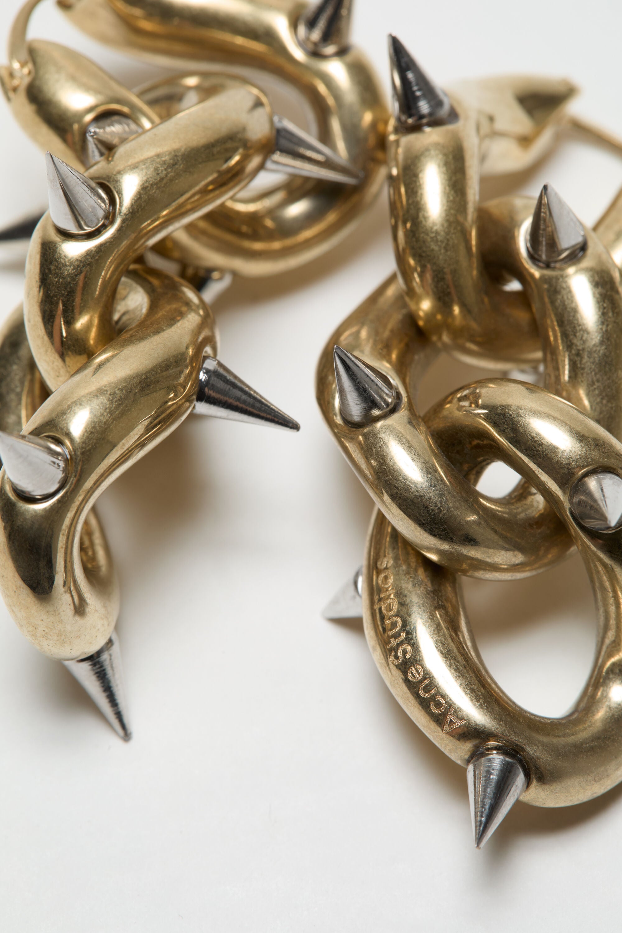 Acne Studious スパイクピアス Acne Studios - Chunky chain earrings - Semi matt gold/Silver