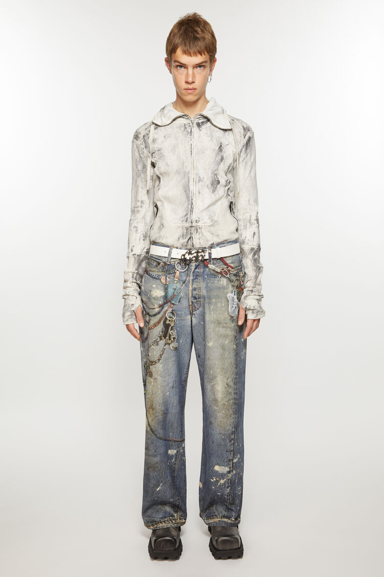 FN-UX-ACCS000136, White