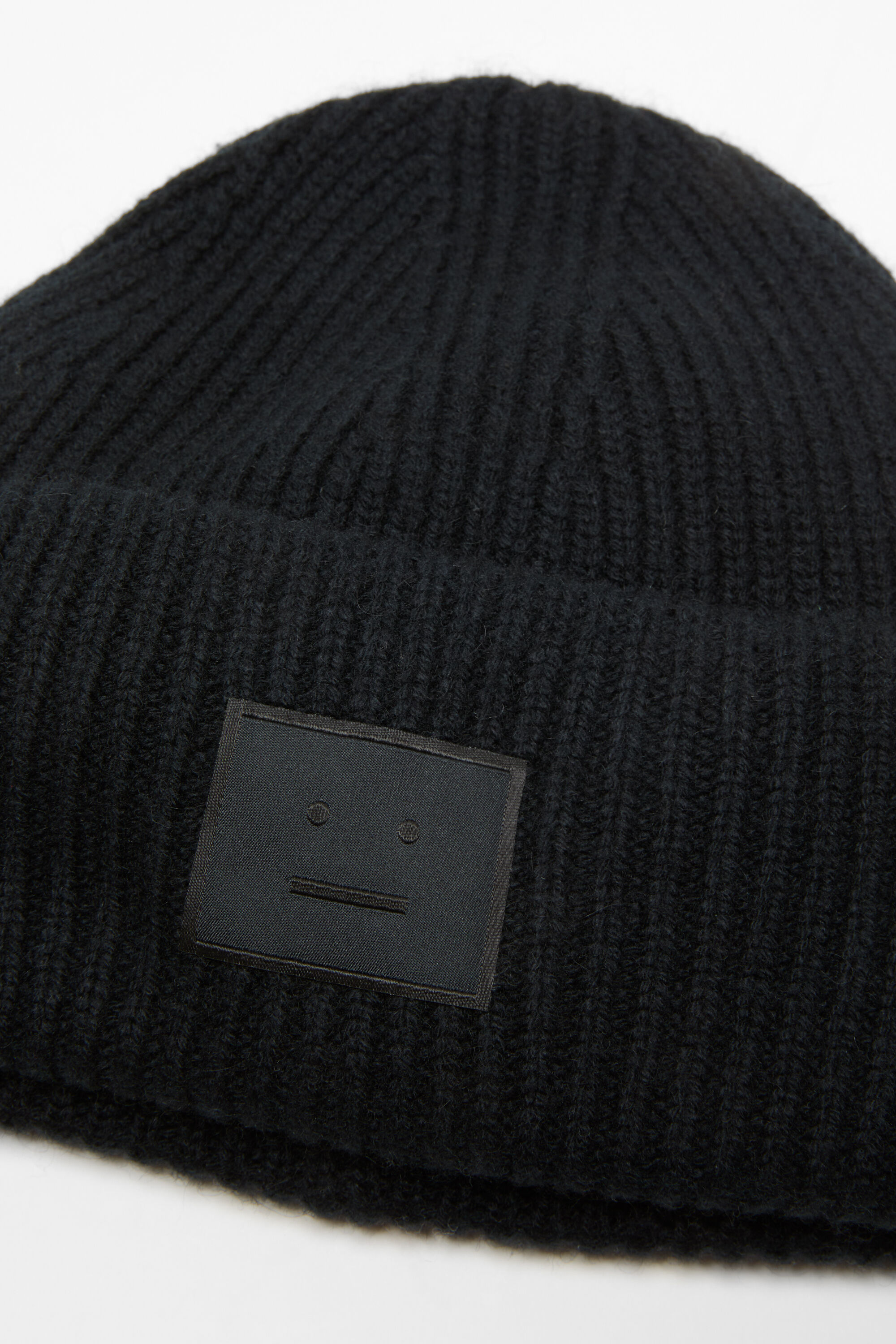 Acne Studios ブラックニット帽 Acne Studios - Face logo beanie - Yak - Black