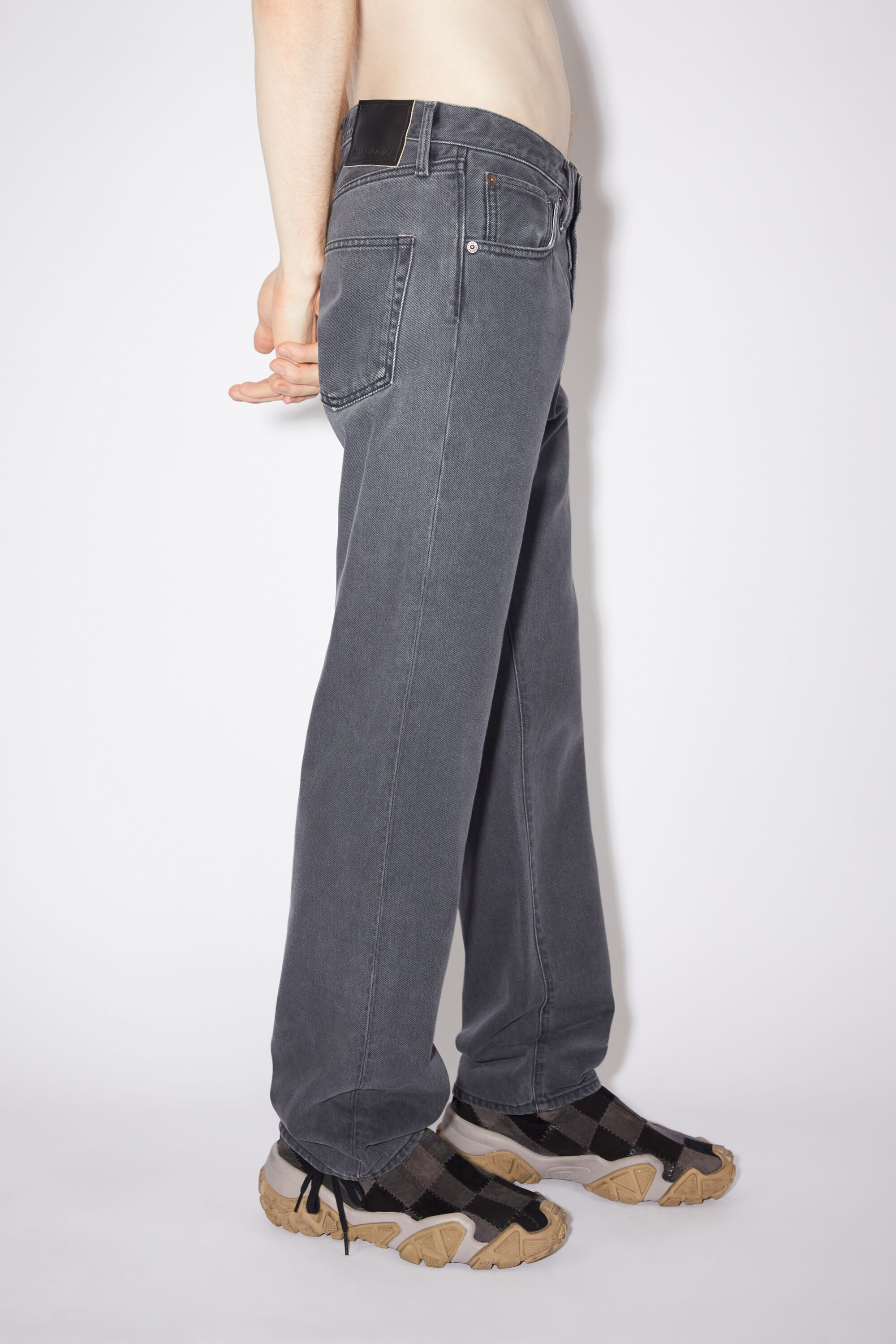 Relaxed fit jeans - 2003