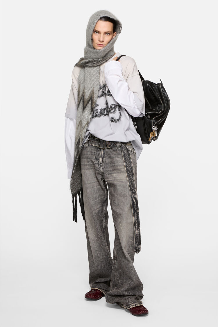 FN-UX-ACCS000193, Grey