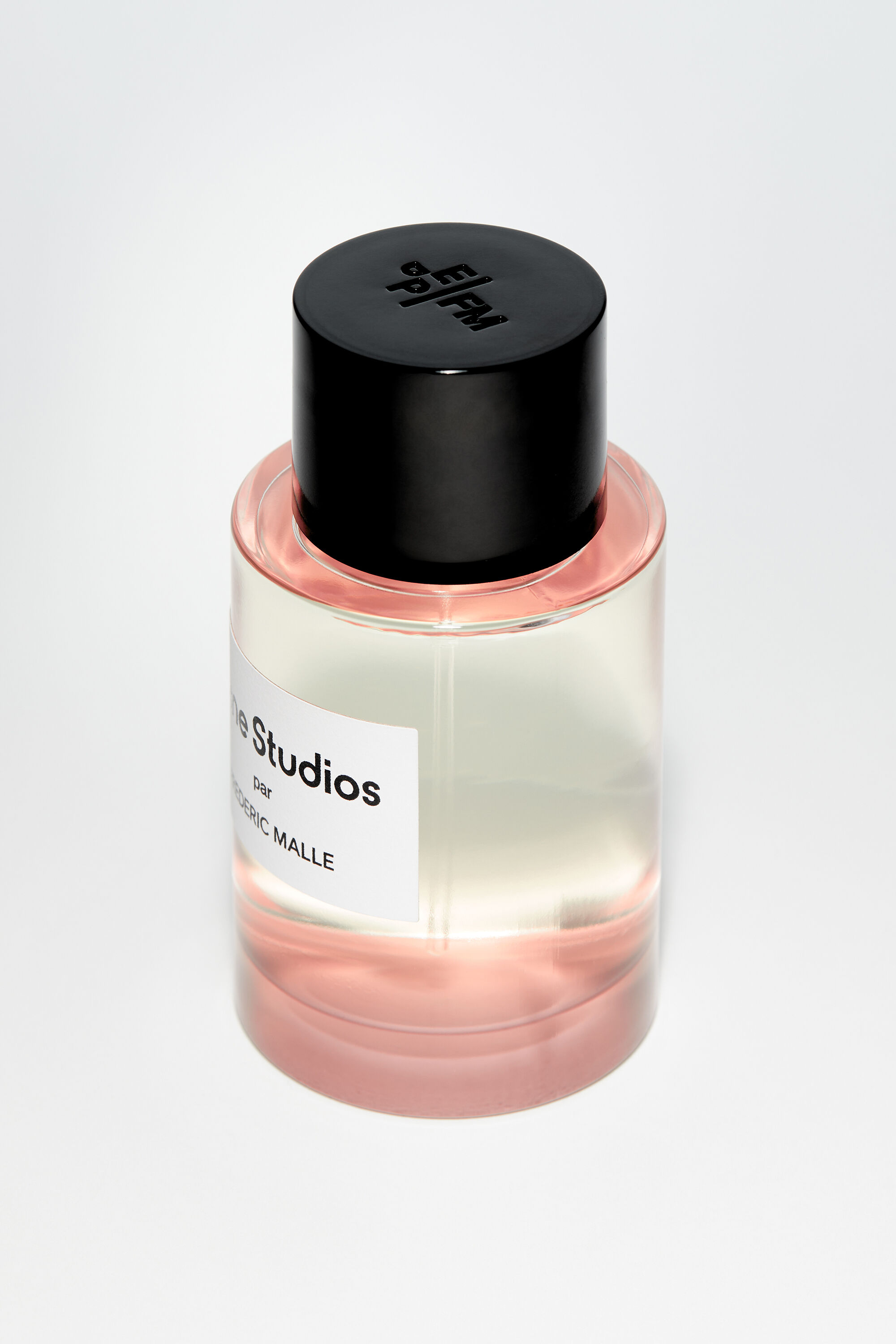 Acne Studios - Acne Studios par Frédéric Malle by Suzy Le Helley