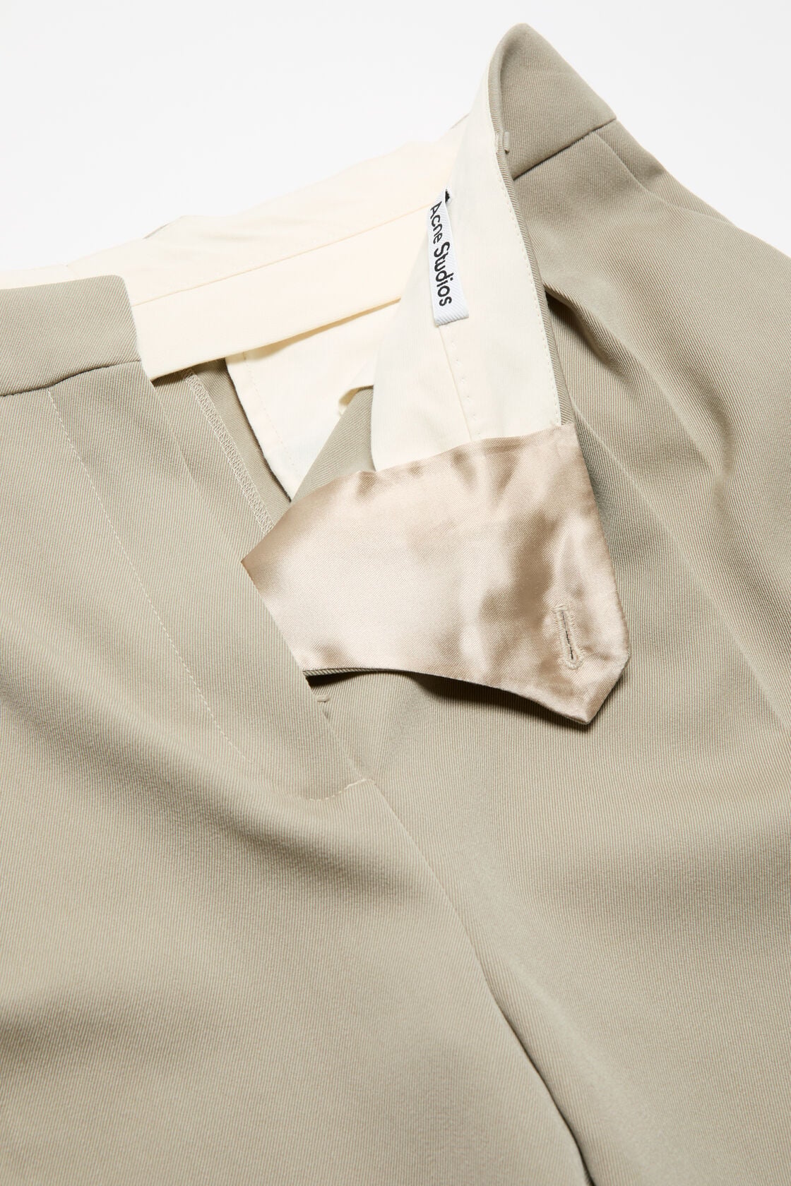 Tailored Wool Shorts, Beige, 2000x