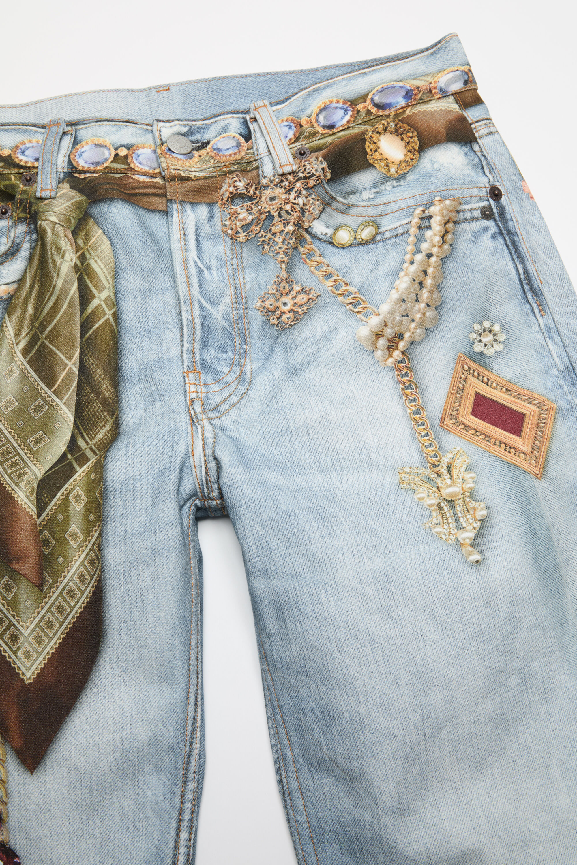 Acne Studios - Trompe-l'œil jewellery jeans - Light blue