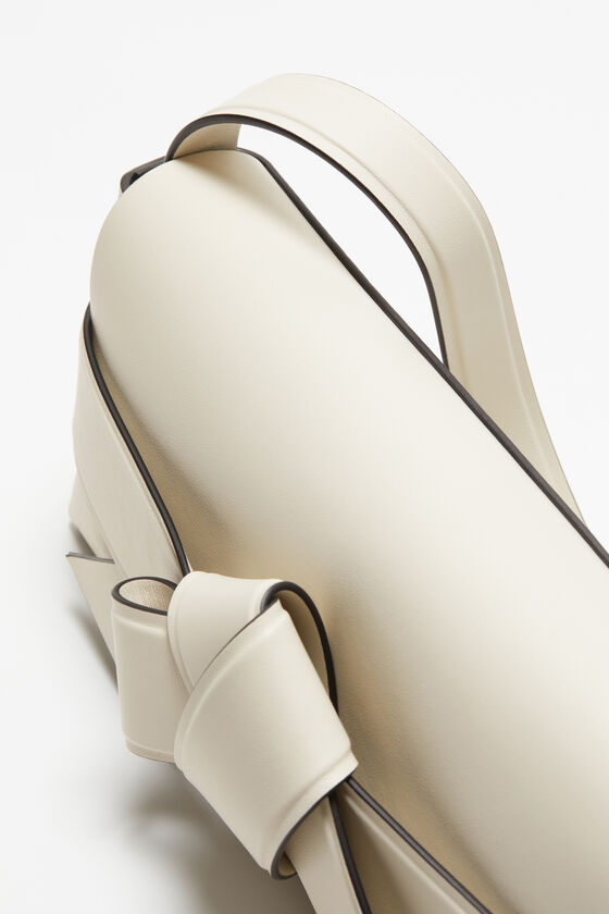 Acne Studios - Musubi Schultertasche - Weiß/Schwarz