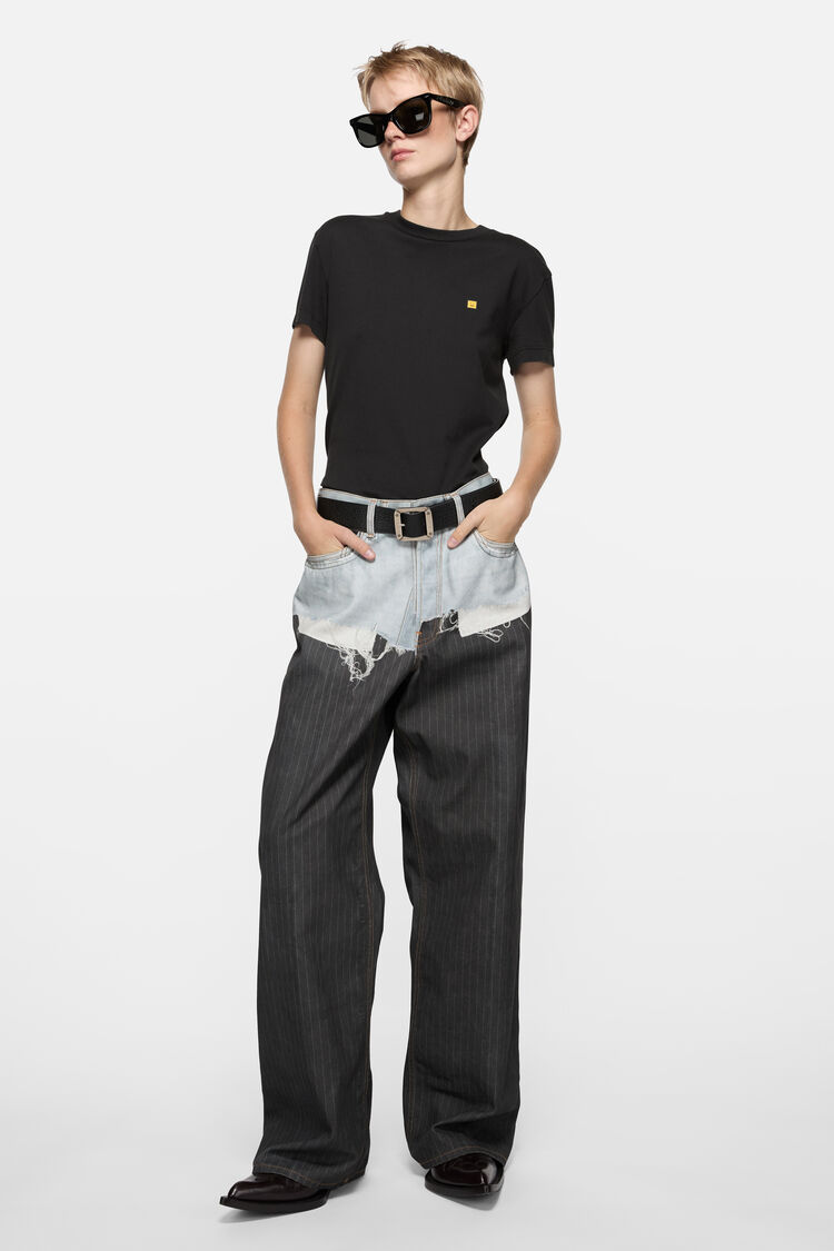 FN-UX-TSHI000267, Faded black