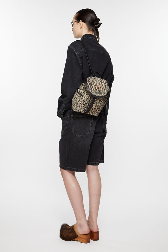 Acne バックパック