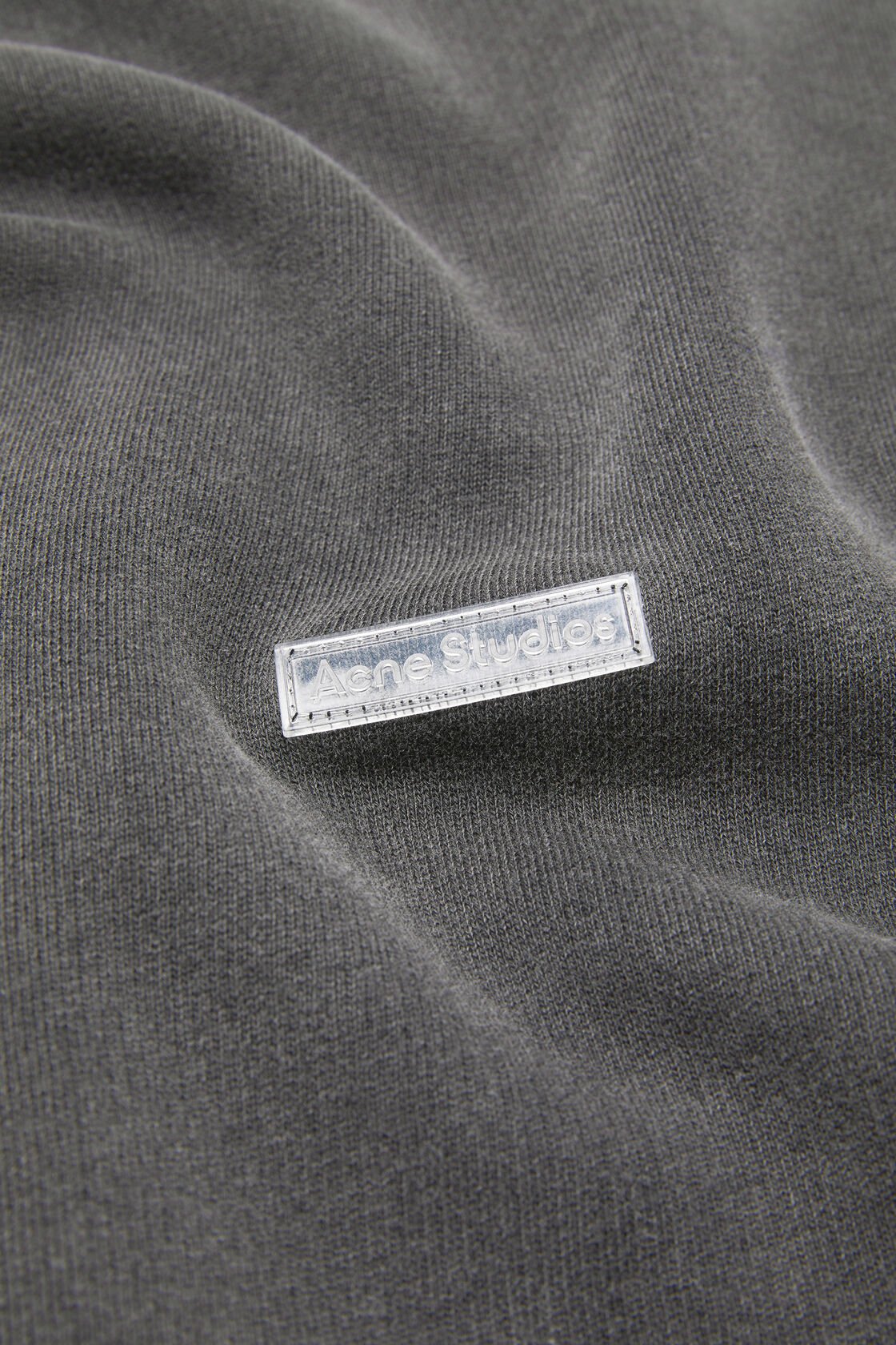 Rubber logo fleece sweatshirt, Faded black, 2000x