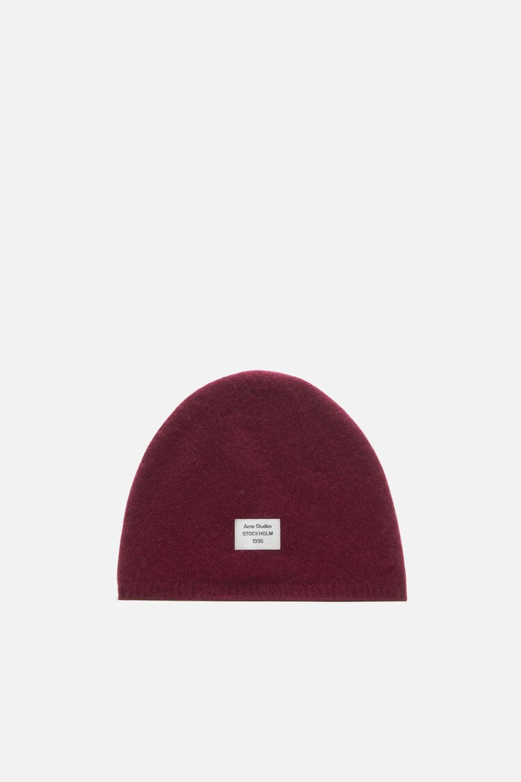 AC-UX-HATS000034, Dark red