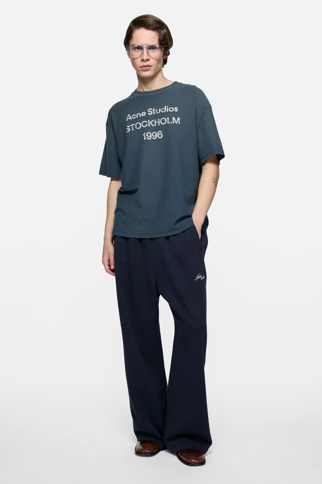 Sprayed logo t-shirt, Deep blue, 2000x