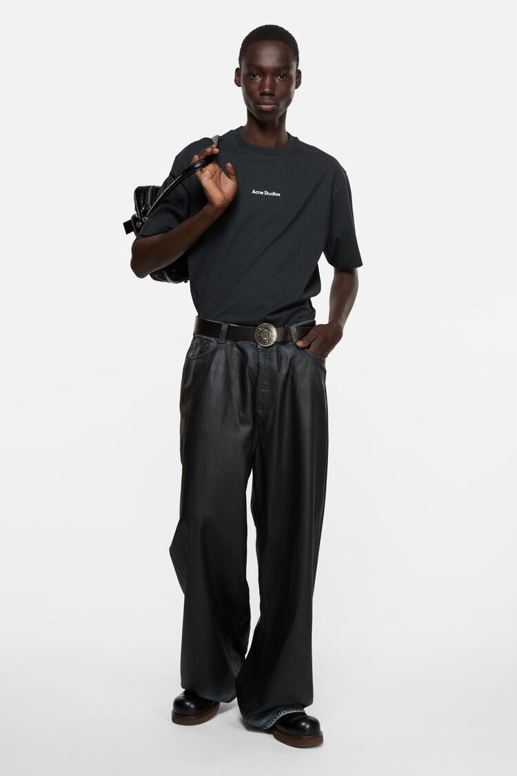 FN-UX-TSHI000051, Black