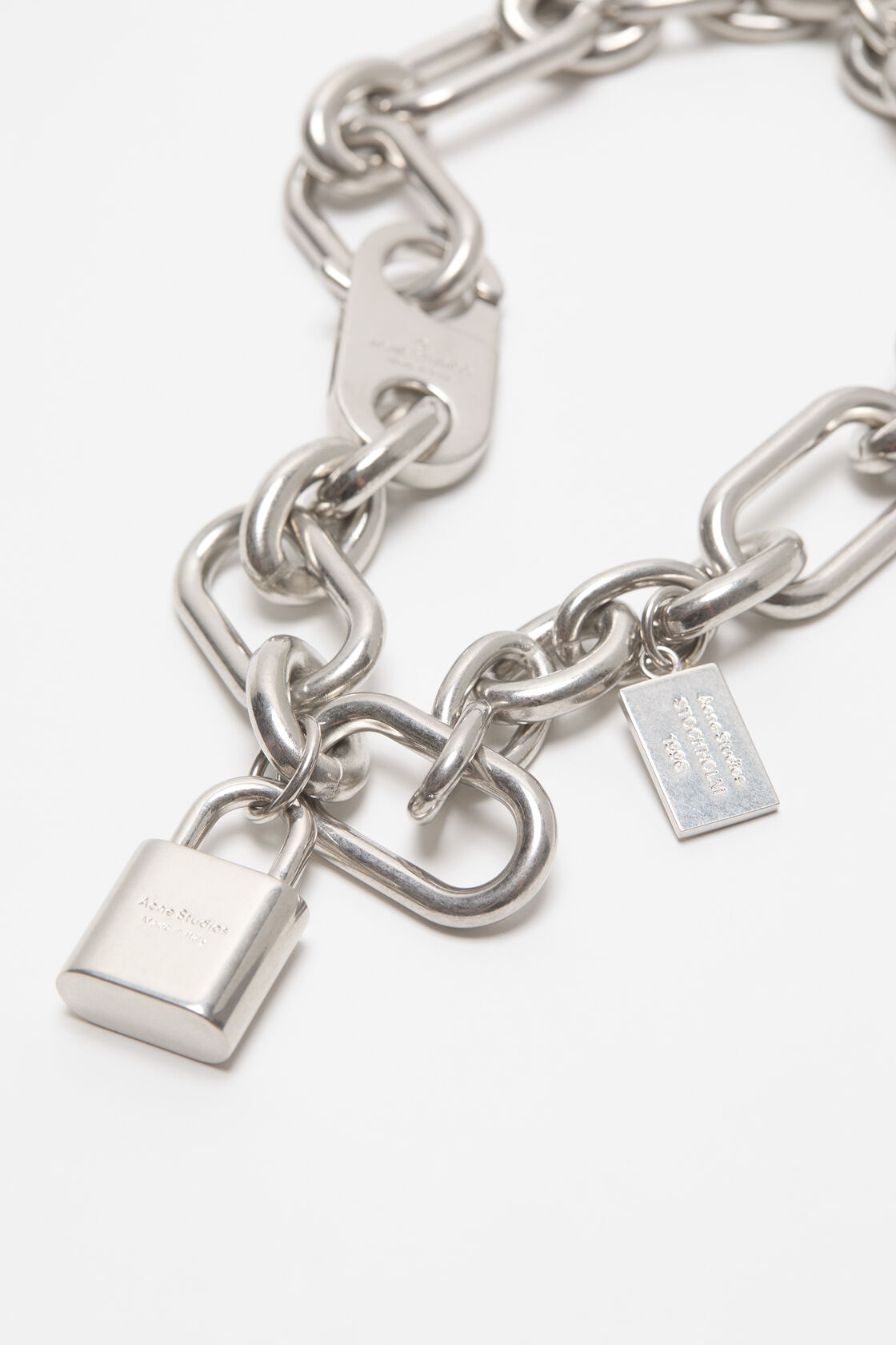 Padlock chain necklace, Semi matt silver, 2000x