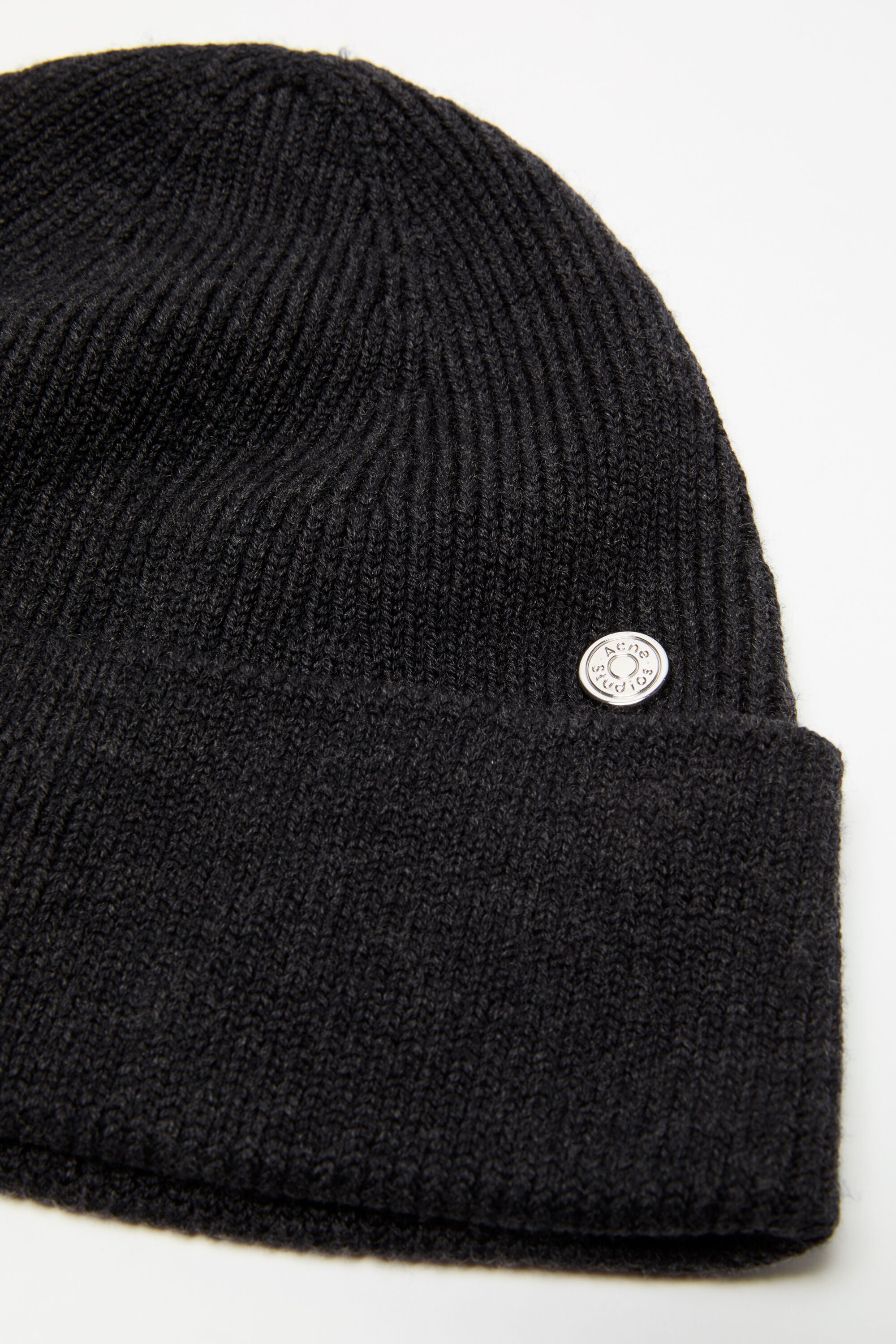 Acne Studios - Wool beanie with rivet - Black