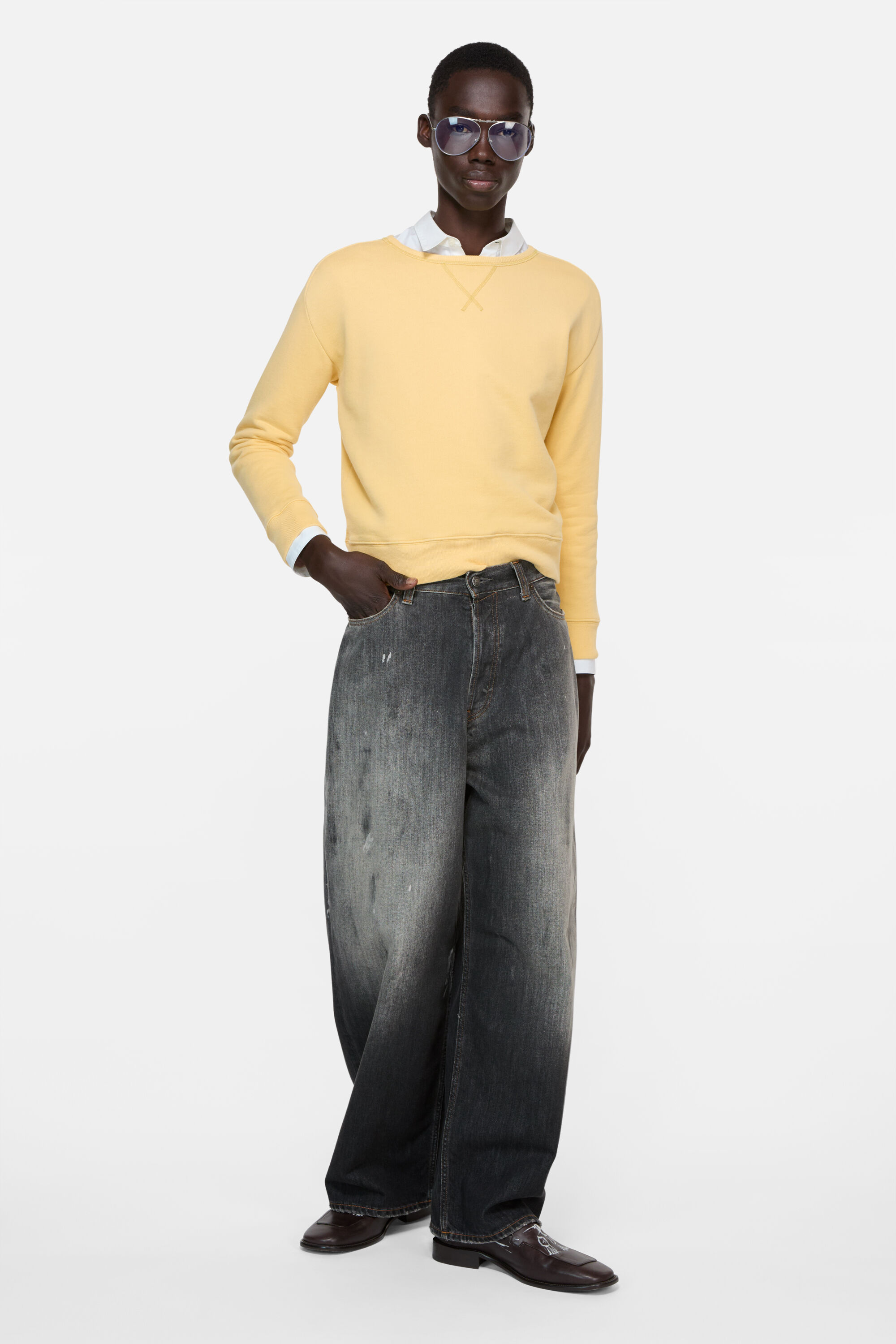 Acne Studios - Sprayed logo sweatshirt - Light yellow