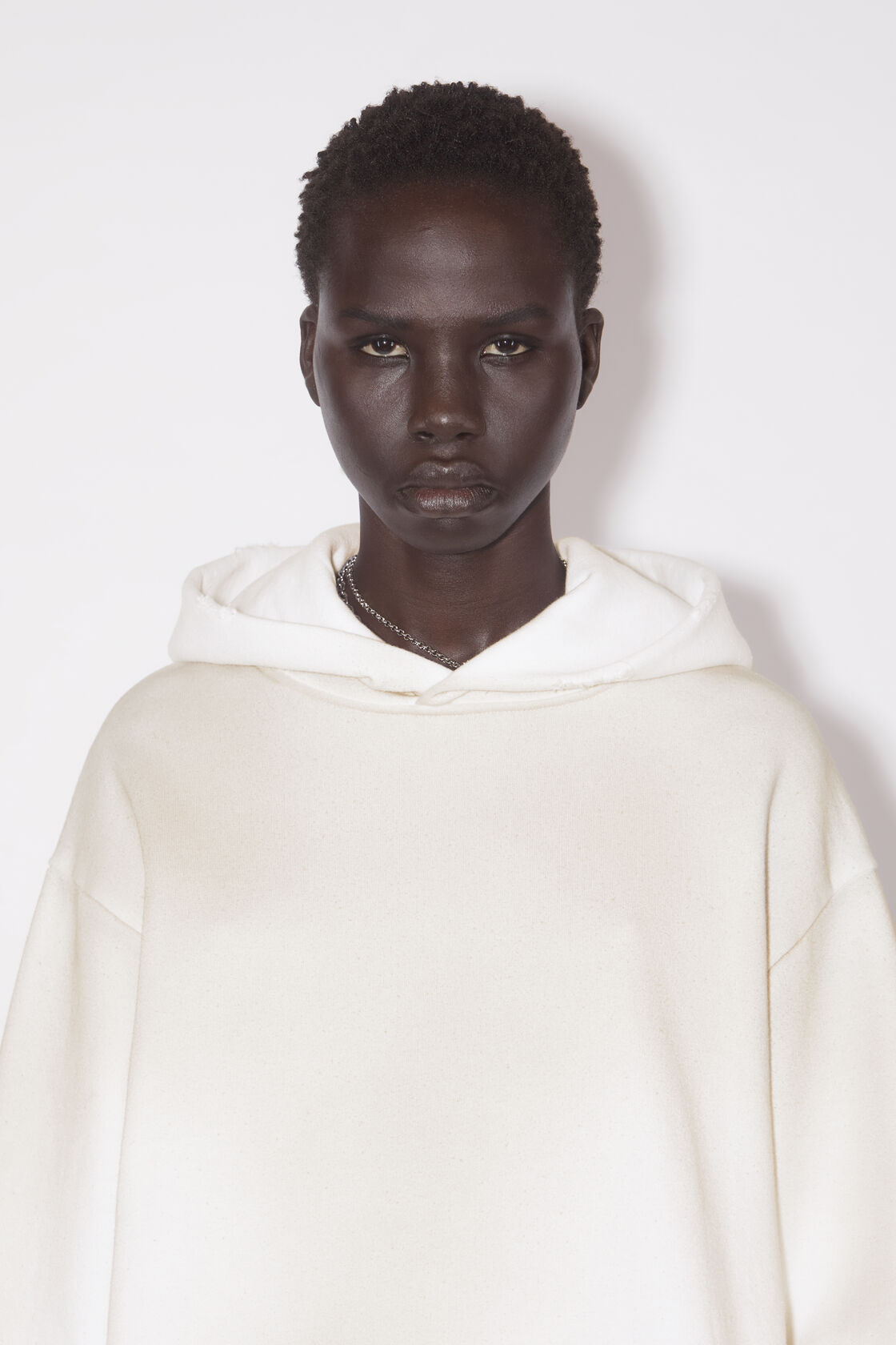 Logo hooded sweater, Dusty white, 2000x