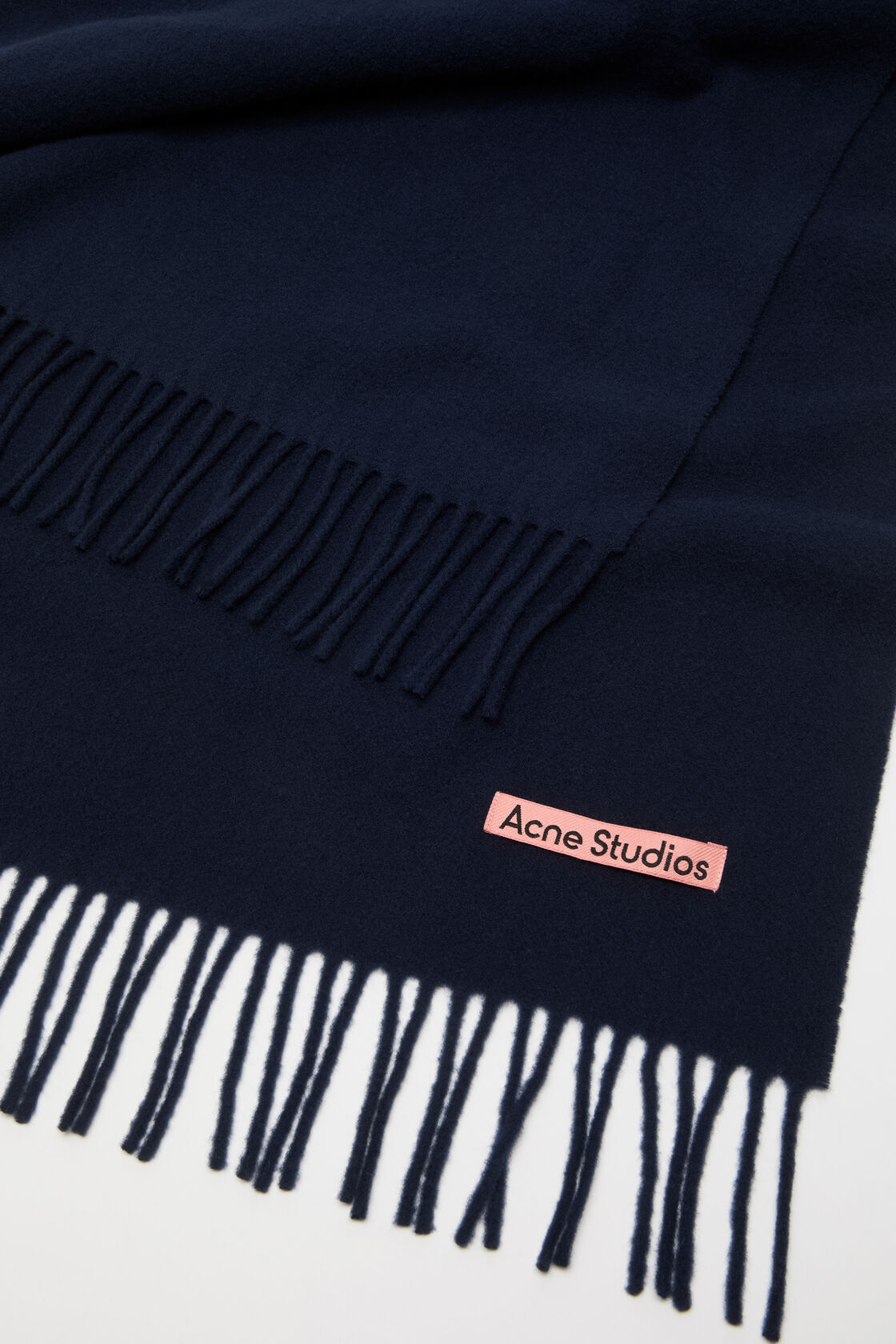 Fringe wool scarf &ndash; Narrow, Navy blue, 2000x