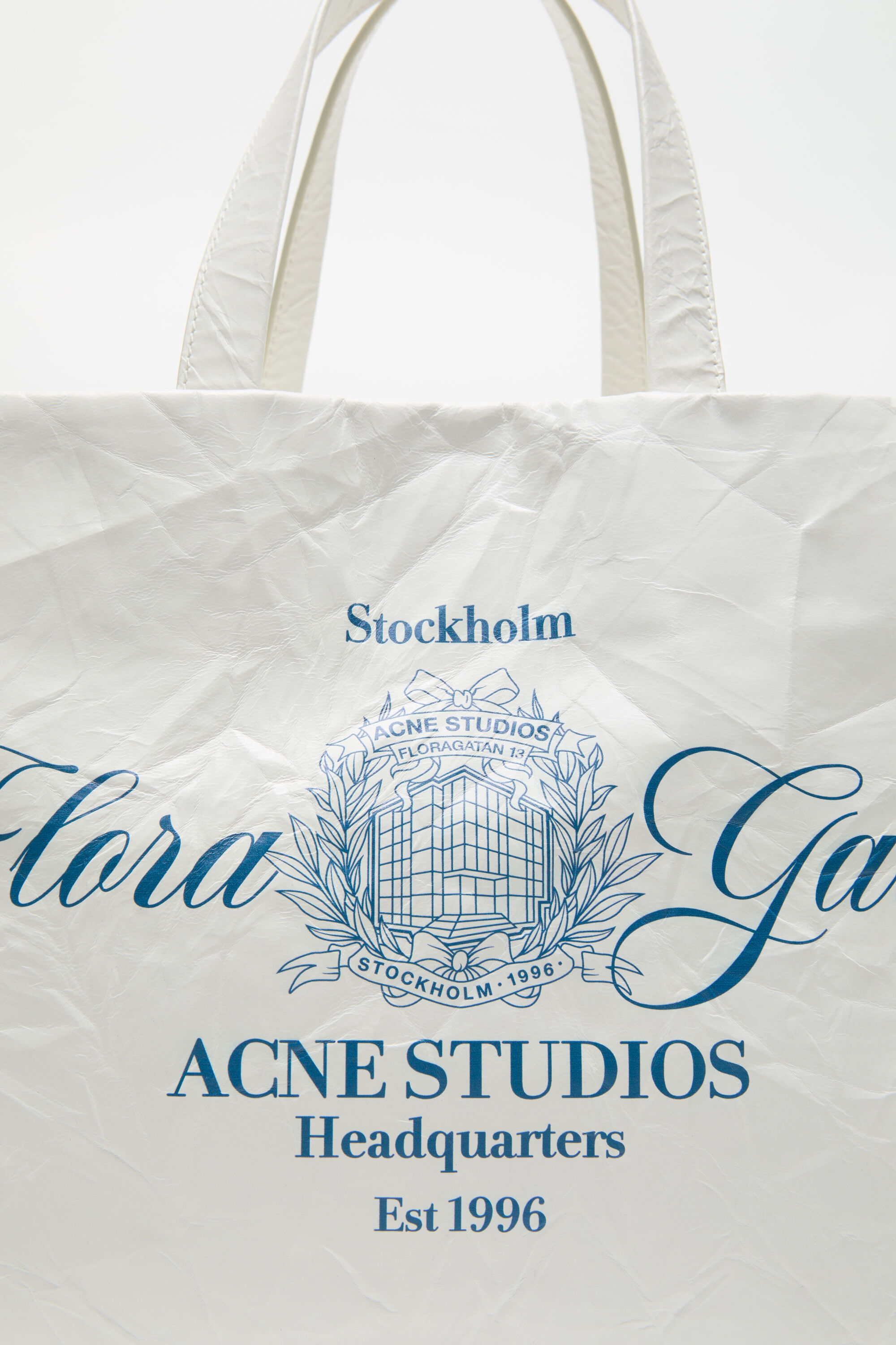 Acne Studios - Leather tote with logo - White