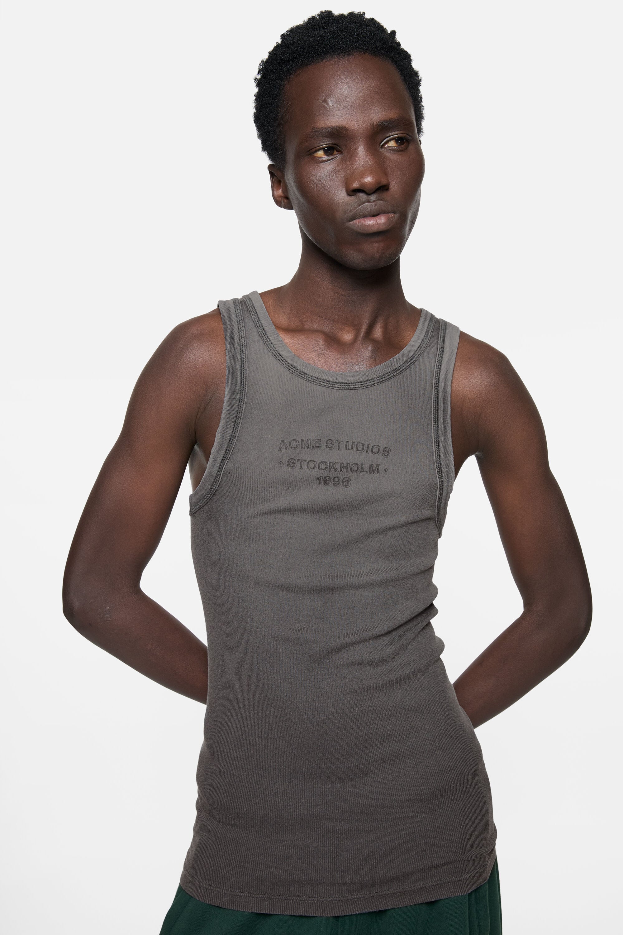 D&Gスカルモチーフタンクトップh Acne Studios - スプレー加工タンクトップ - フェイデッドブラック