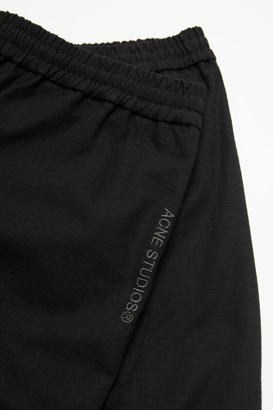 Acne Studios - カーゴトラウザーズ - Black / Black