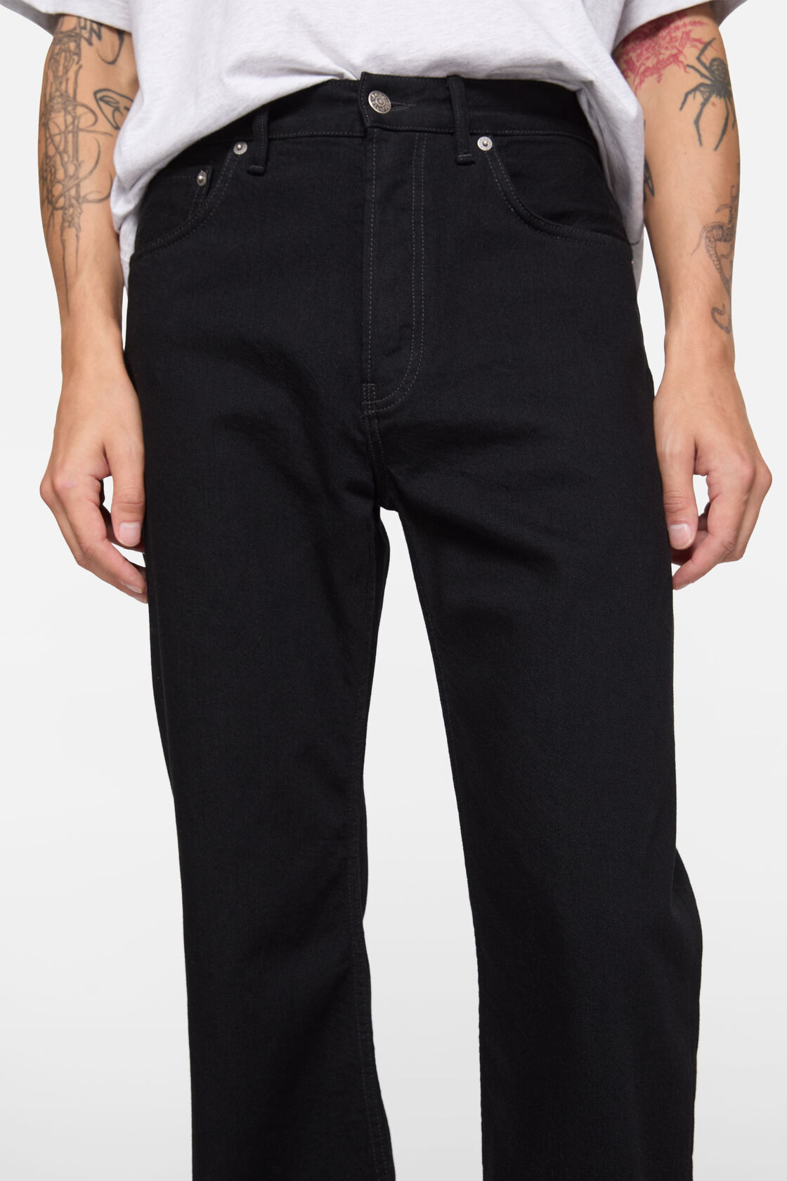 レギュラーフィットジーンズ - 2021M, ブラック, 2000x