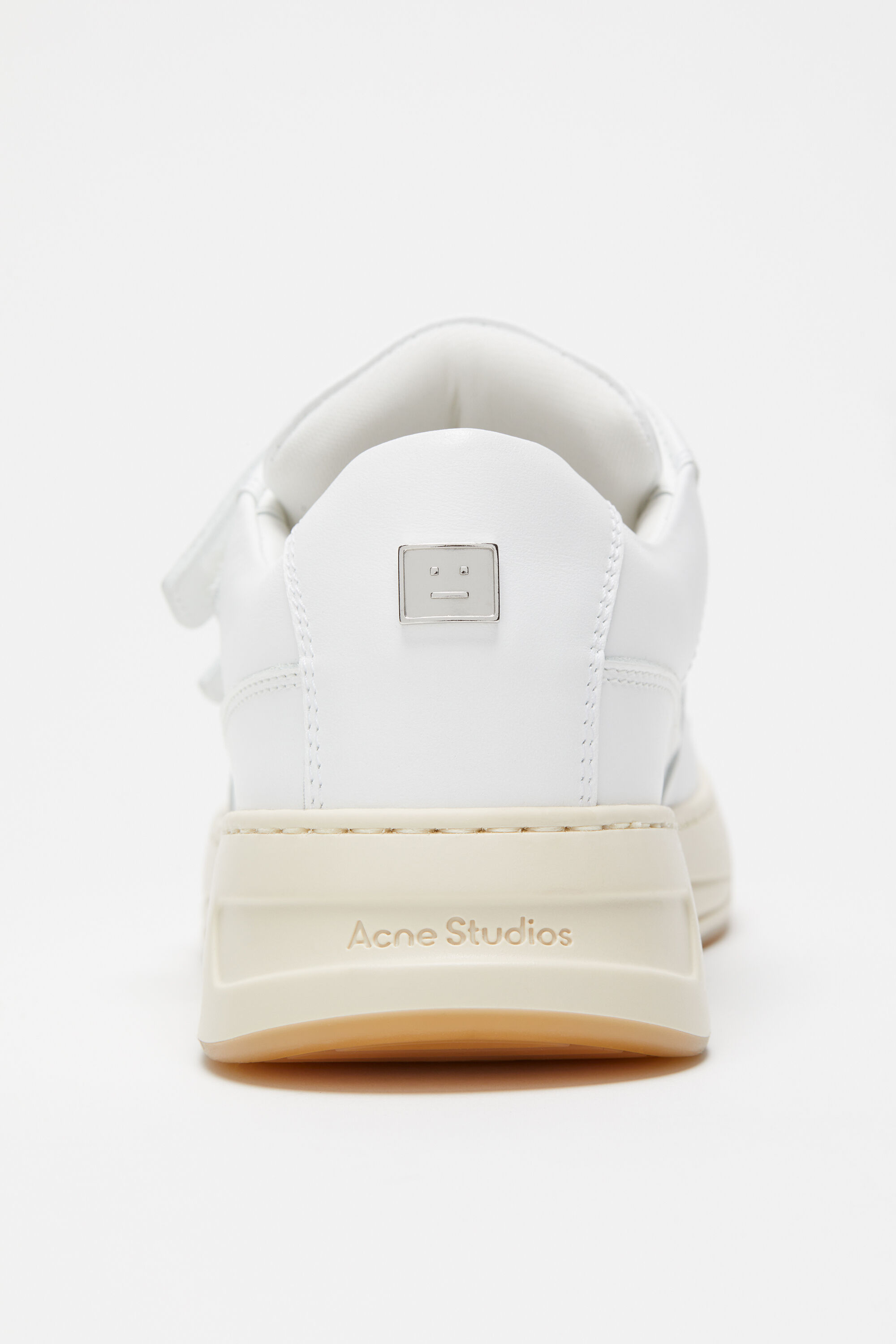 Acne Studios アクネストゥディオズ イタリア製 Steffey Friend ベルクロストラップスニーカー 38(25cm) WHITE 定価80,300円 スニーカー シューズ【新古品】【中古】【Acne Studios】 ACNE STUDIOS(アクネストゥディオズ) ベルクロストラップスニーカー