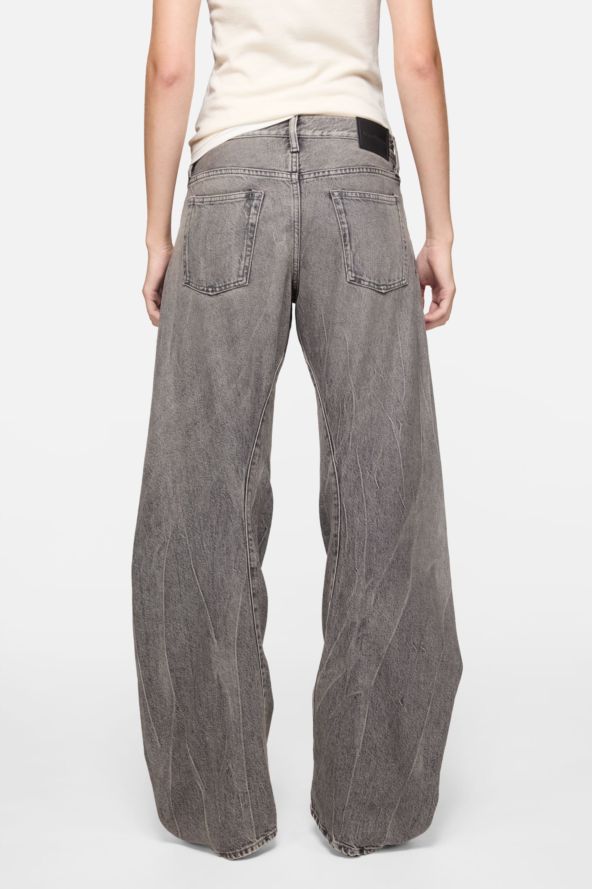 Acne Studios - Loose fit jeans - 2006F - Washed Black