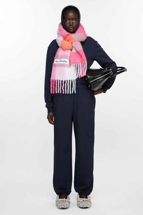 FN-UX-SCAR000115, Pink/Fuchsia/White