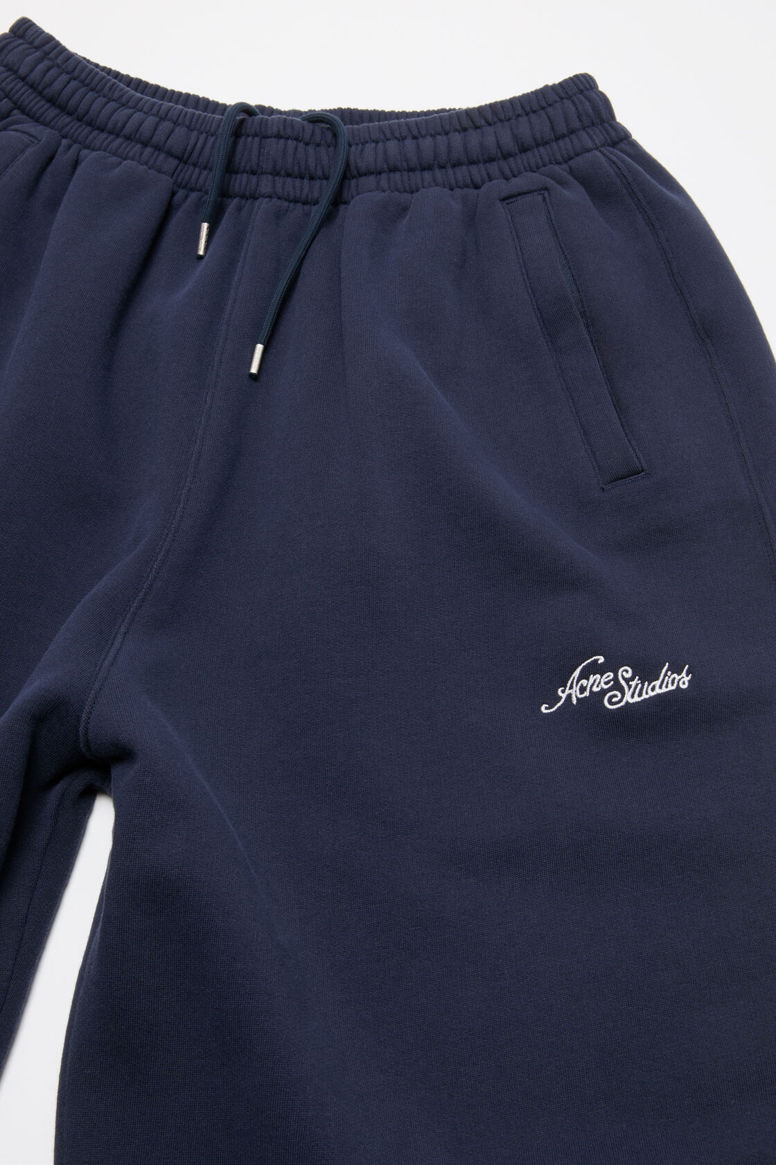 Fleece logo sweatpants, Dark navy, 2000x