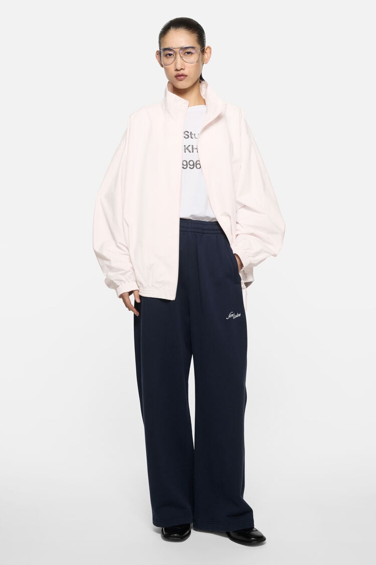 FN-MN-OUTW001124, Soft white