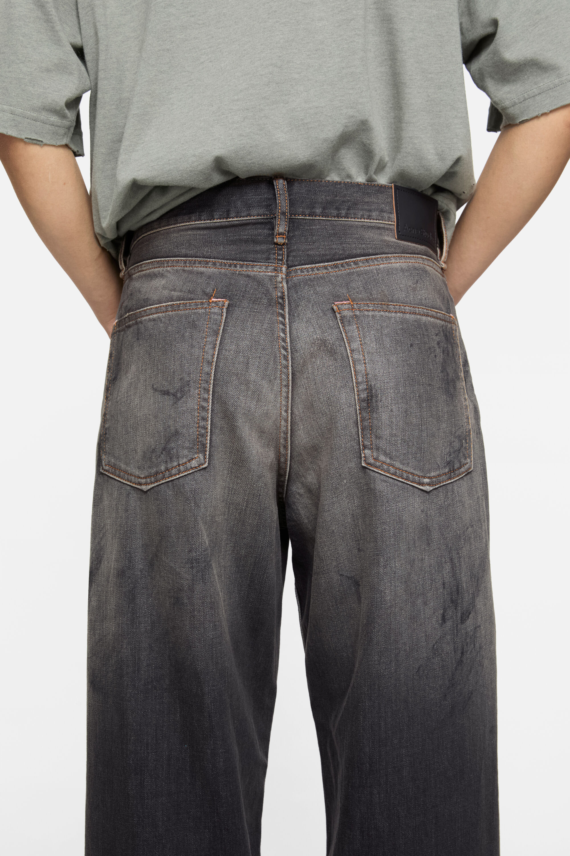 Acne Studios - Loose fit jeans - 1981 - Black
