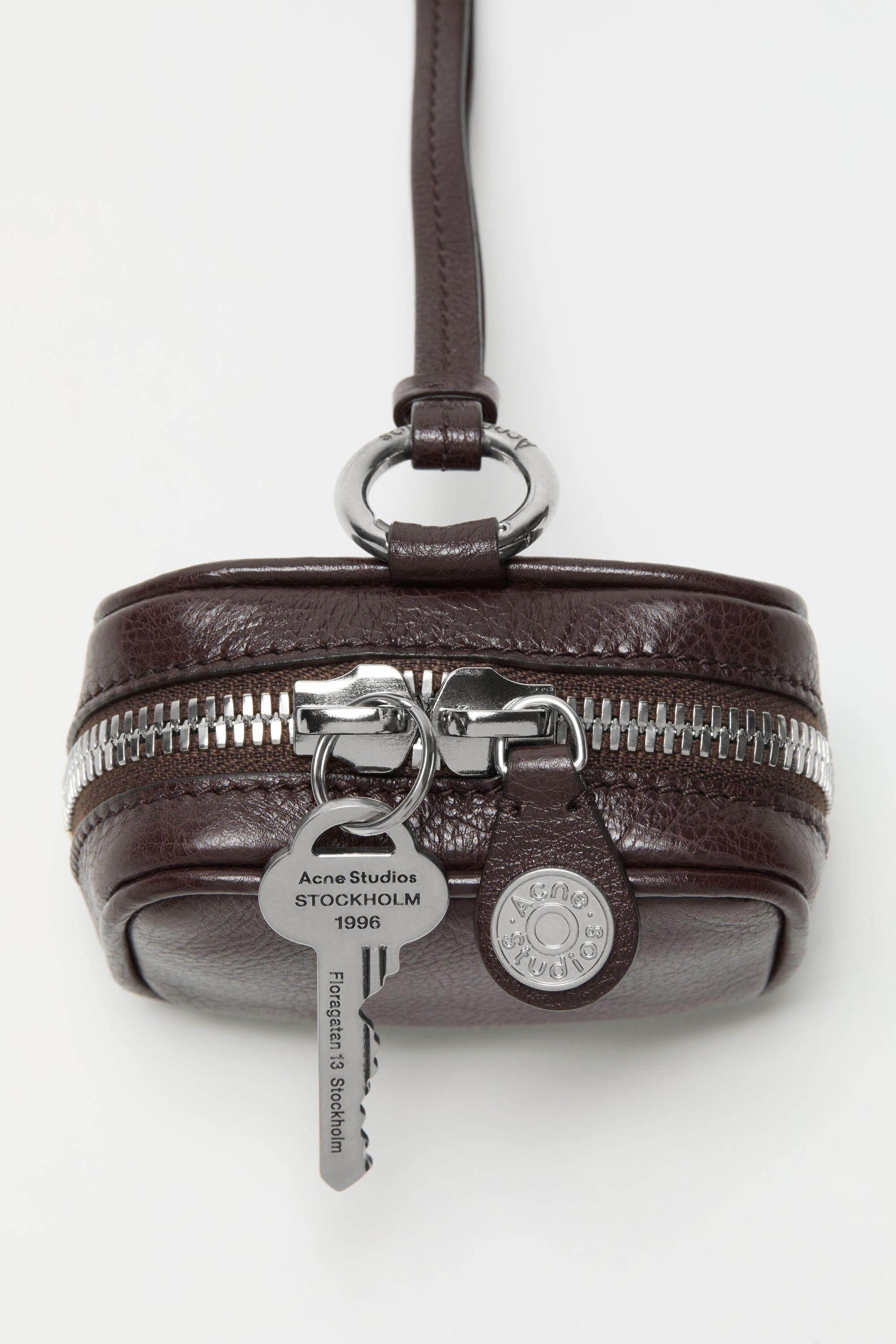 Acne Studios - Camero Clip - Chocolate brown