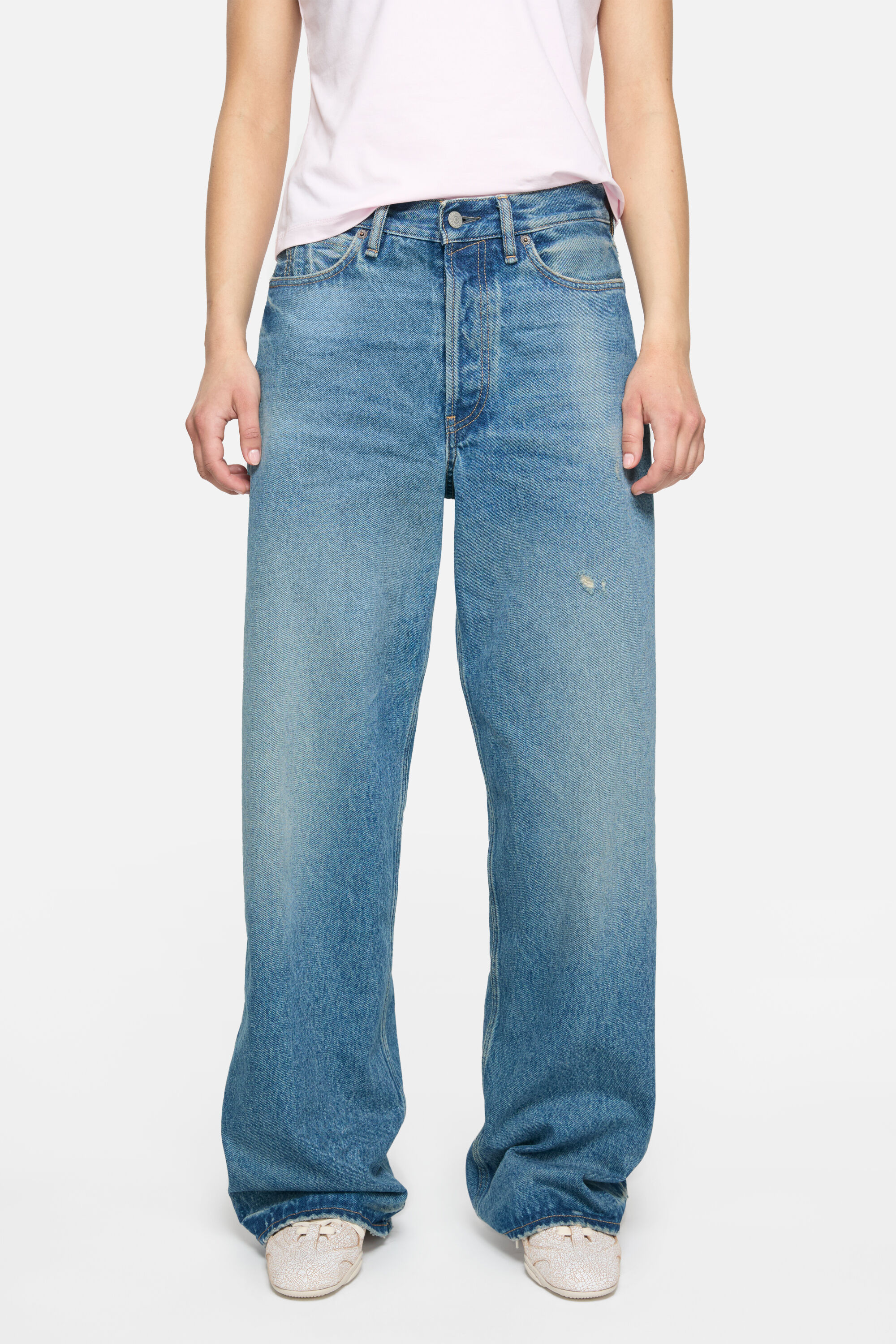 Acne Studios - Loose fit jeans - 1981 - Mid blue