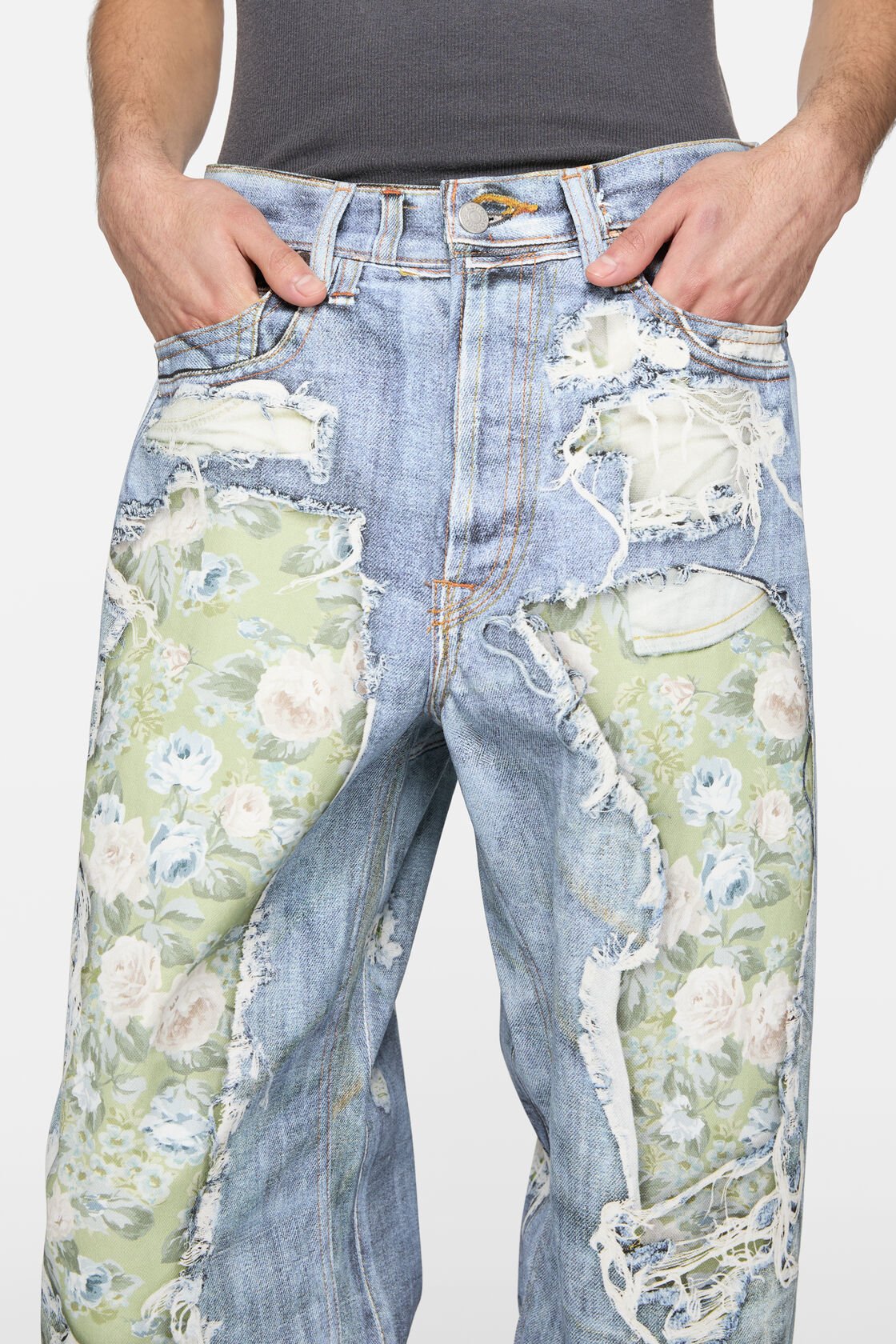 Trompe-l&rsquo;&oelig;il jeans - 1981, Blue/green, 2000x