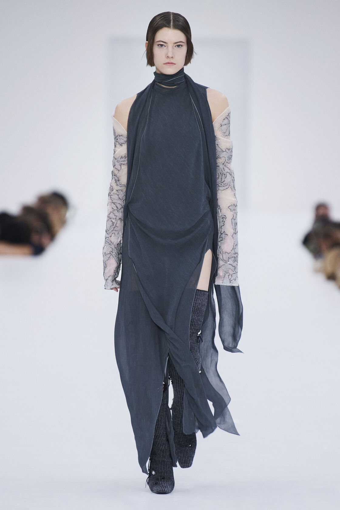 High neck crepe dress, Grey, 2000x