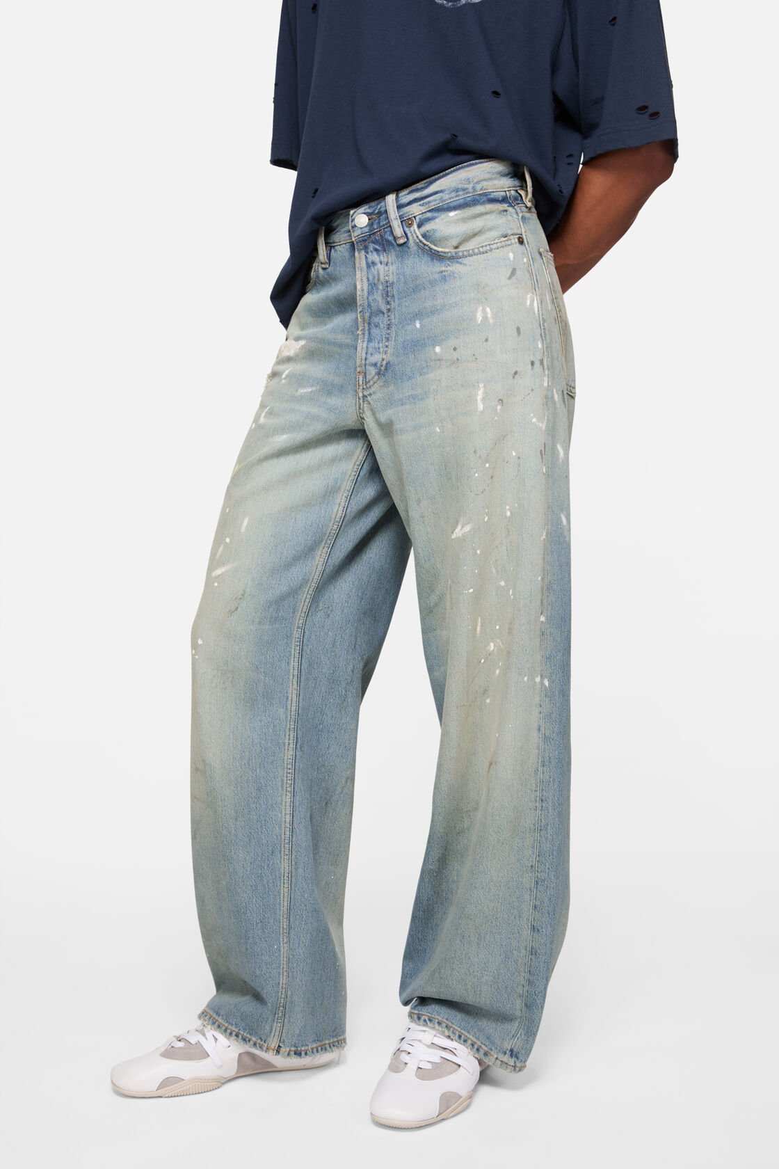 Loose fit jeans - 1981, Light blue, 2000x