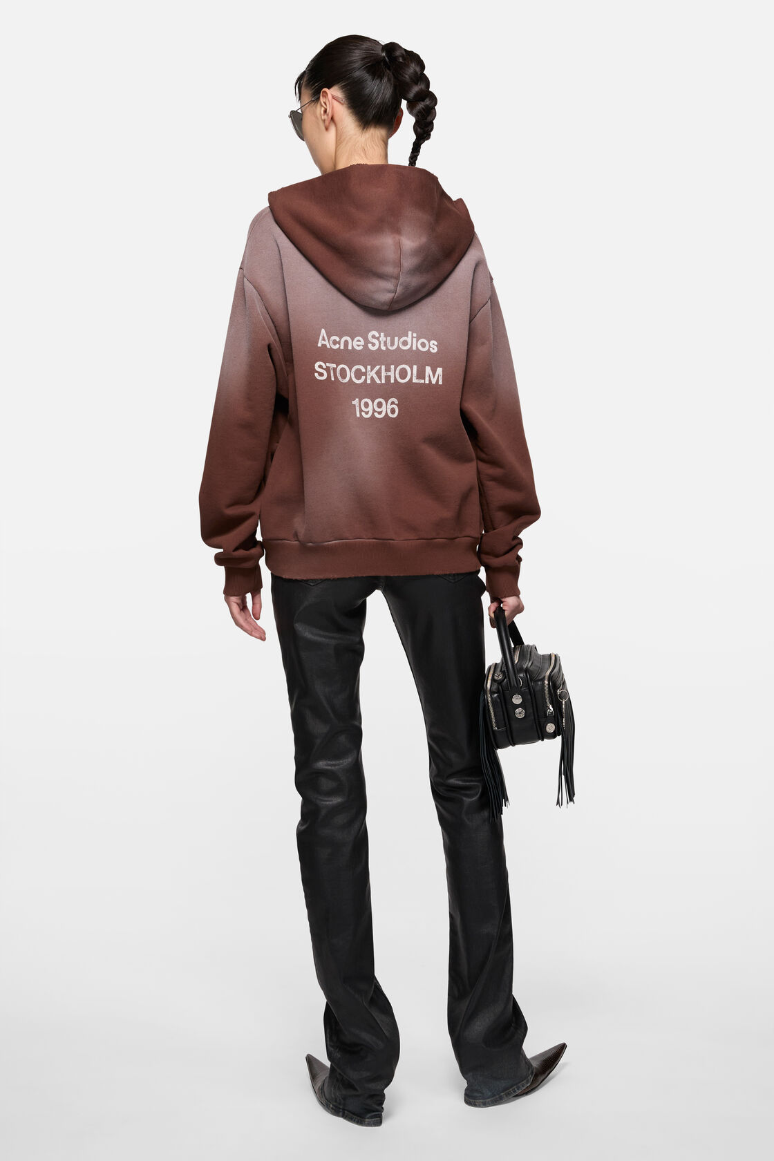 Logo hooded sweater, Chocolate brown, 2000x