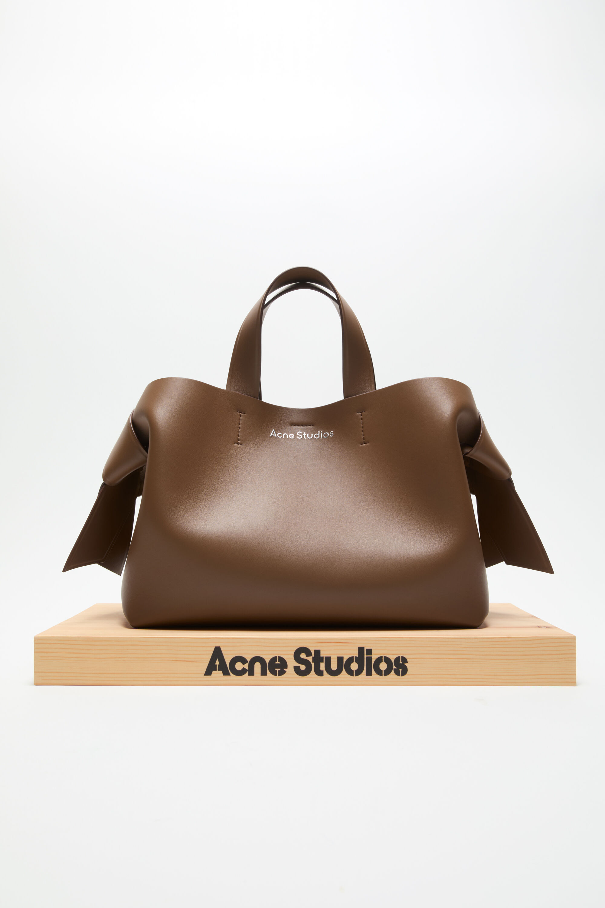 Acne Studios - Musubi tote - Camel brown