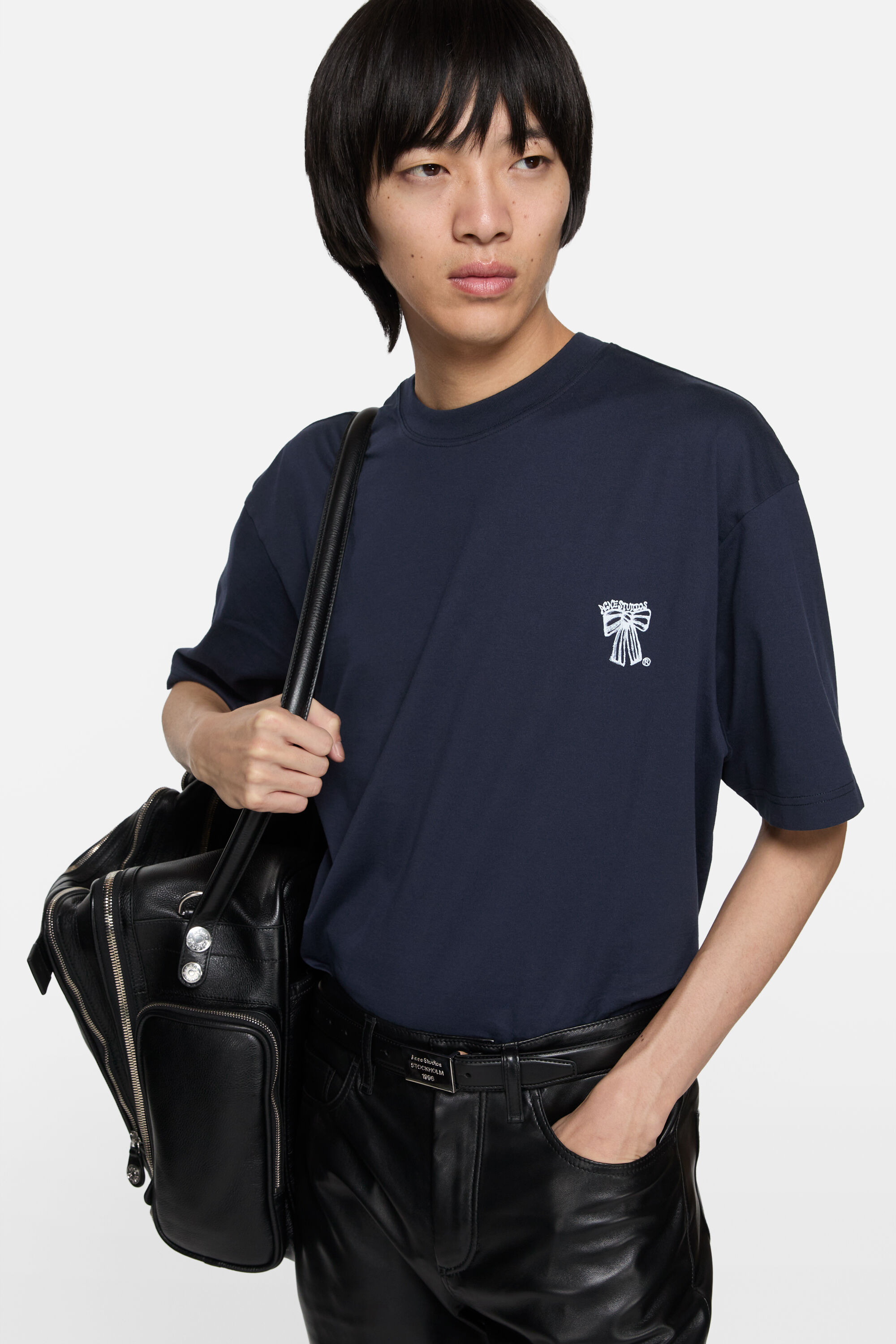 トップス Acne Studios Logo T-shirt L size Acne Studios - Logo-T-Shirt – lockere Passform - Optisches weiss