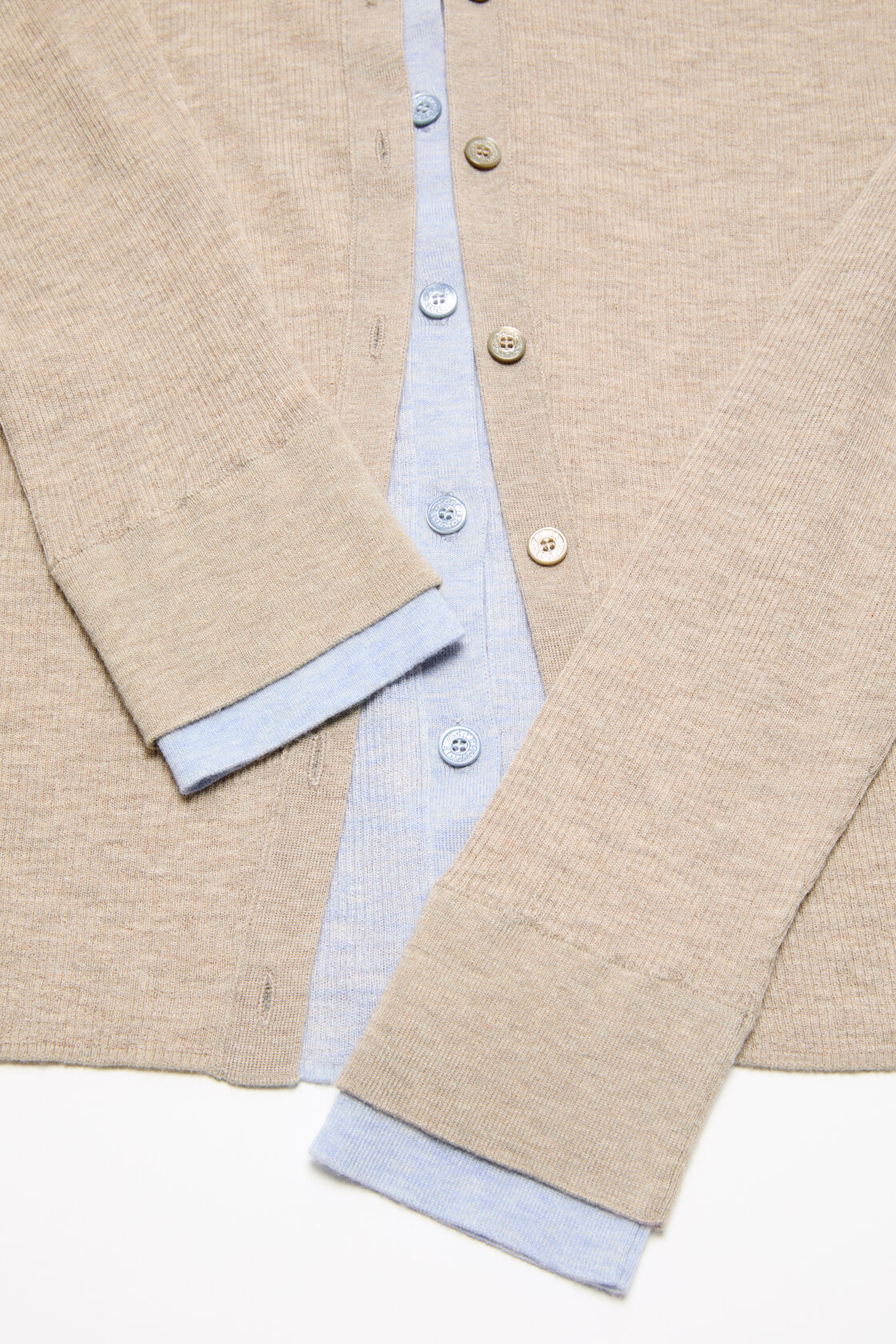 Layered silk-wool cardigan, Beige/light blue, 2000x