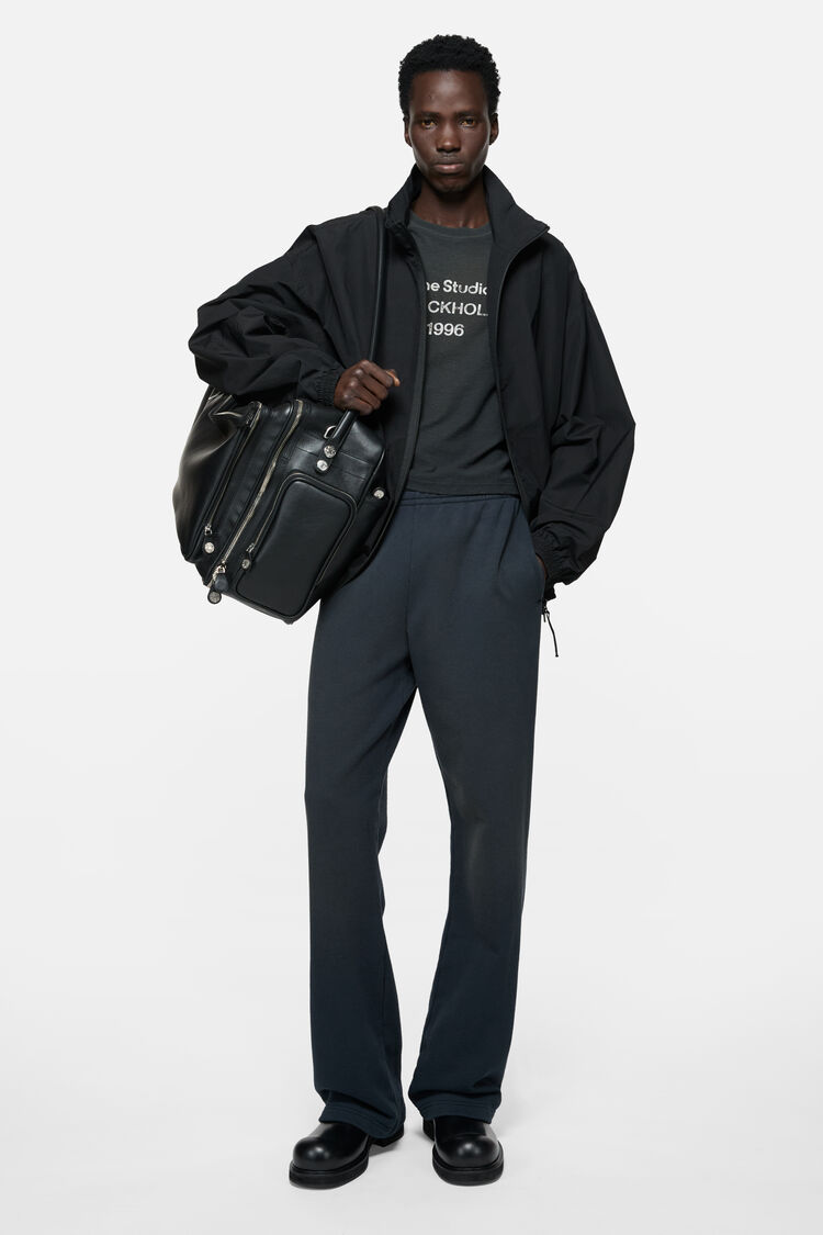 FN-MN-OUTW001124, Black
