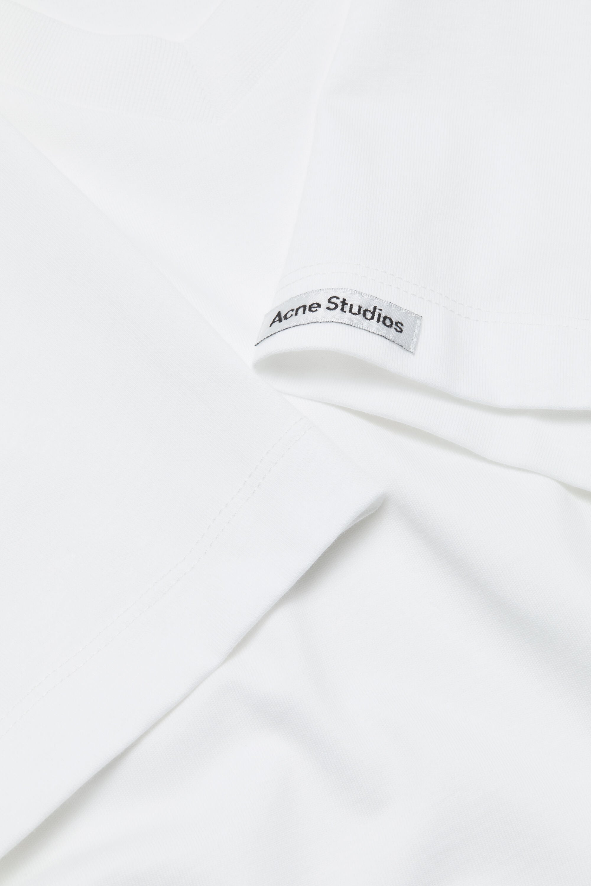 【即日発送】acne studios ポロシャツ 長袖 オフホワイト Acne Studios - Satin label v-neck t-shirt - Optic White