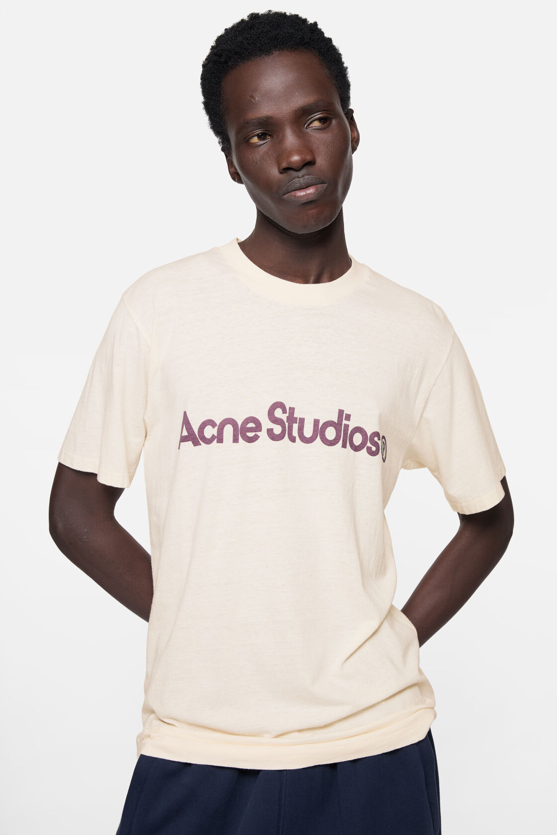 Graphic t-shirt, Pale Pink, 2000x