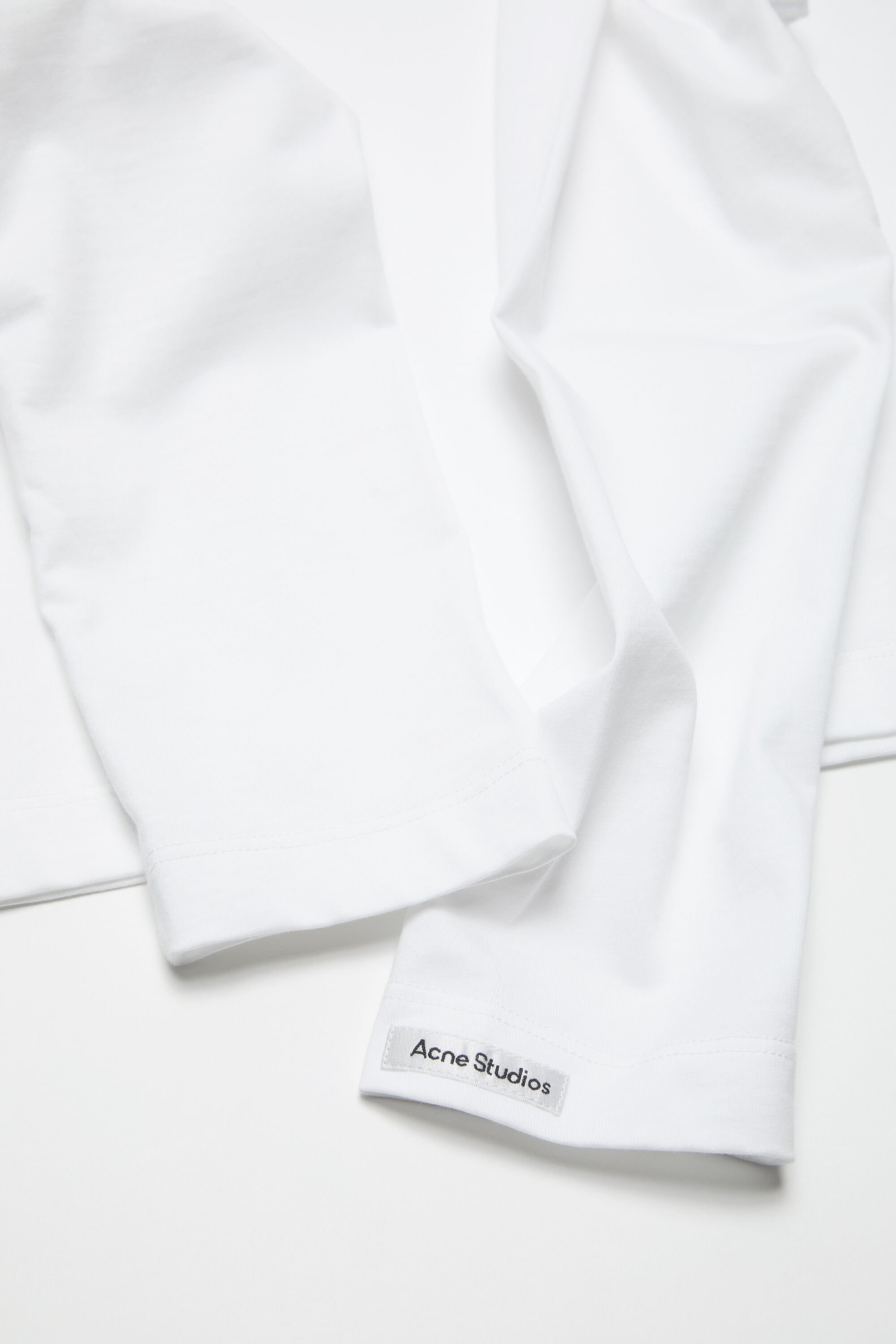 【即日発送】acne studios ポロシャツ 長袖 オフホワイト Acne Studios（アクネ ストゥディオズ） 【並行輸入品】アクネ
