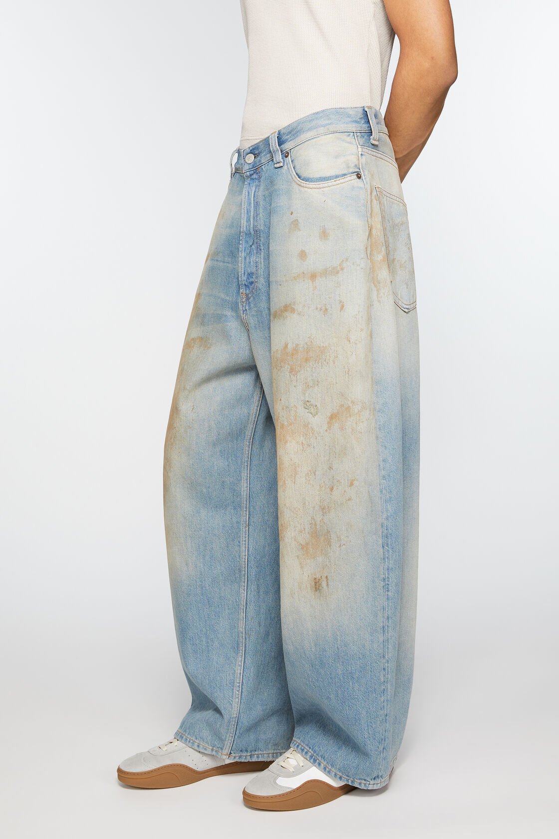 Loose fit jeans - 2023, Mid Blue, 2000x