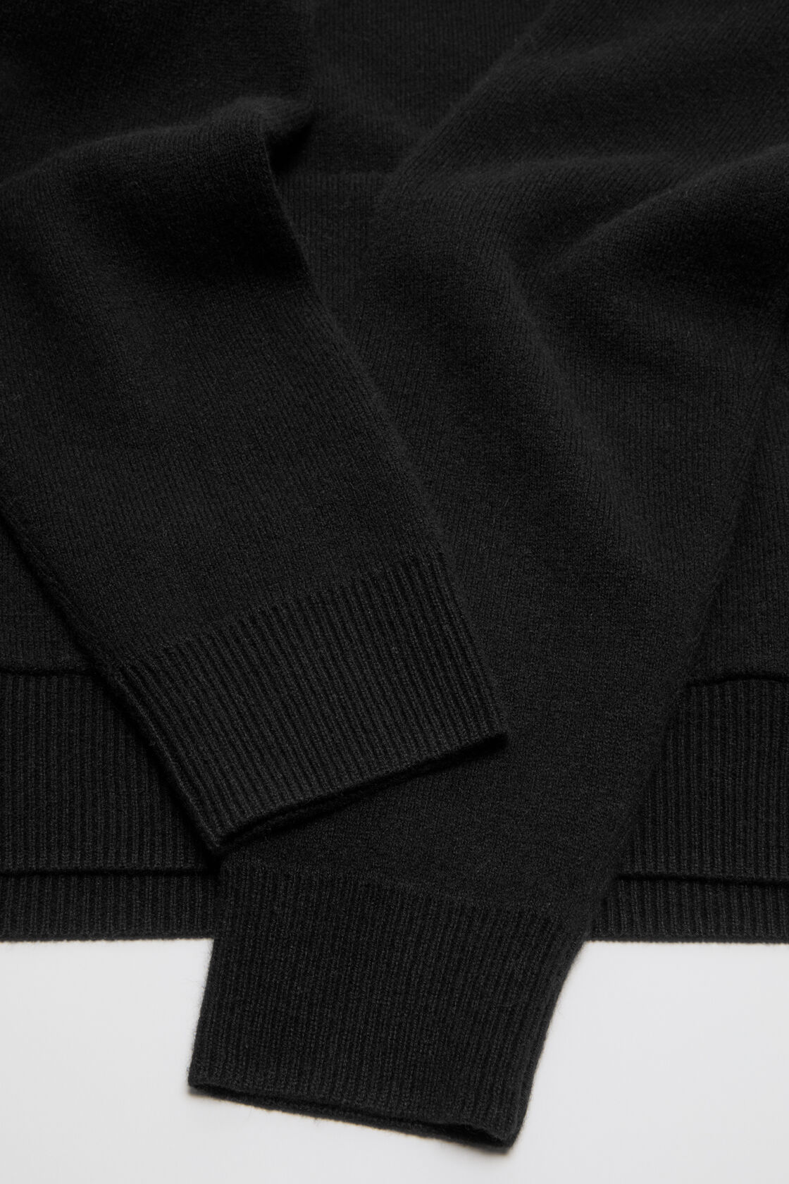 Cashmere hoodie, Black, 2000x